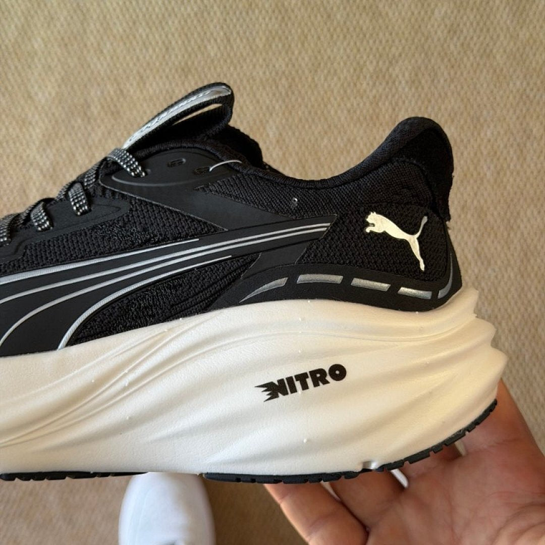 Puma Deviate Nitro 2 Men's Running Shoes Black White Performance Trainers 376785-01