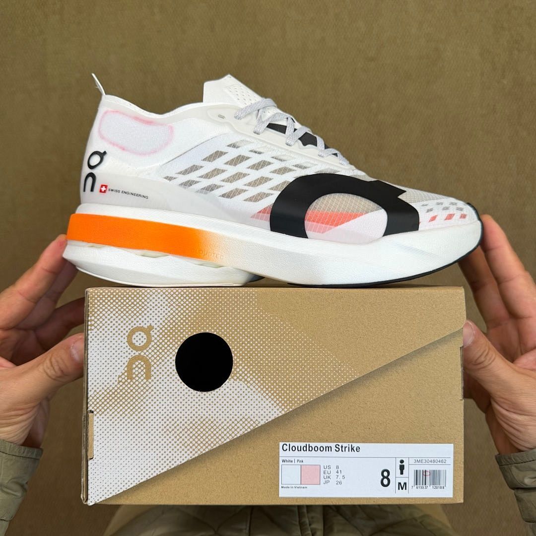 On Cloudboom Echo 3 Performance Running Shoes White Black Flame