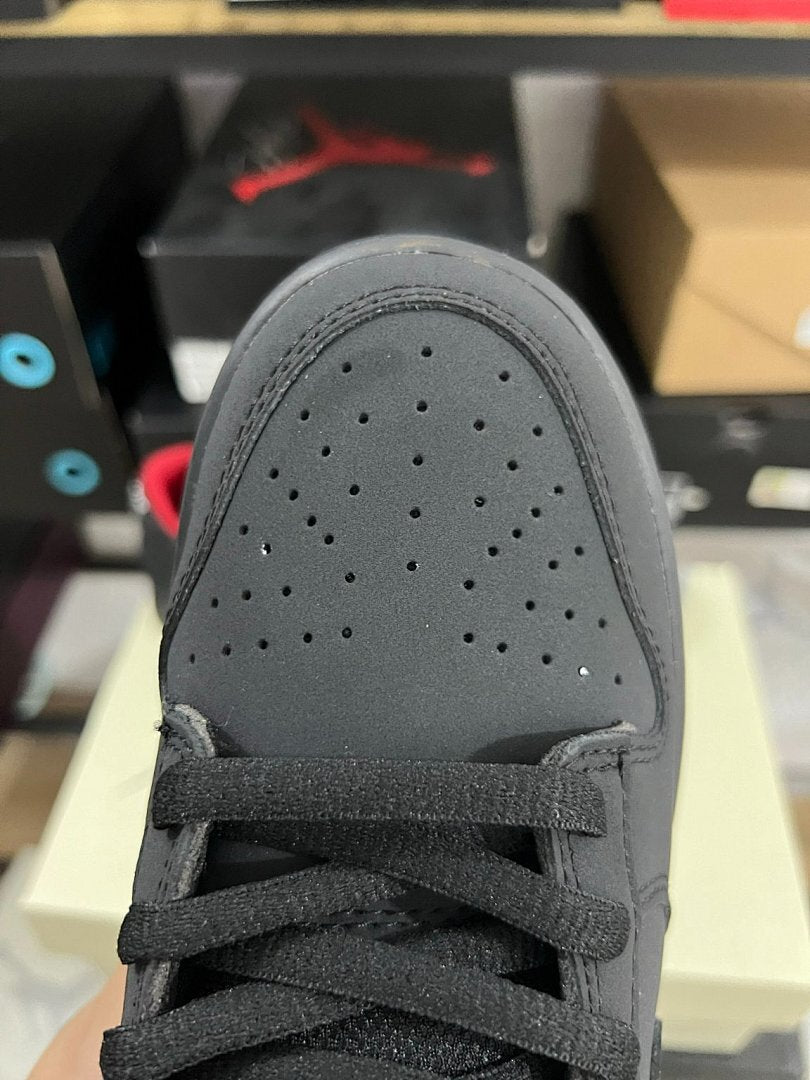 Nike SB Dunk Low Supreme '94 Black Varsity Red DH3228-001