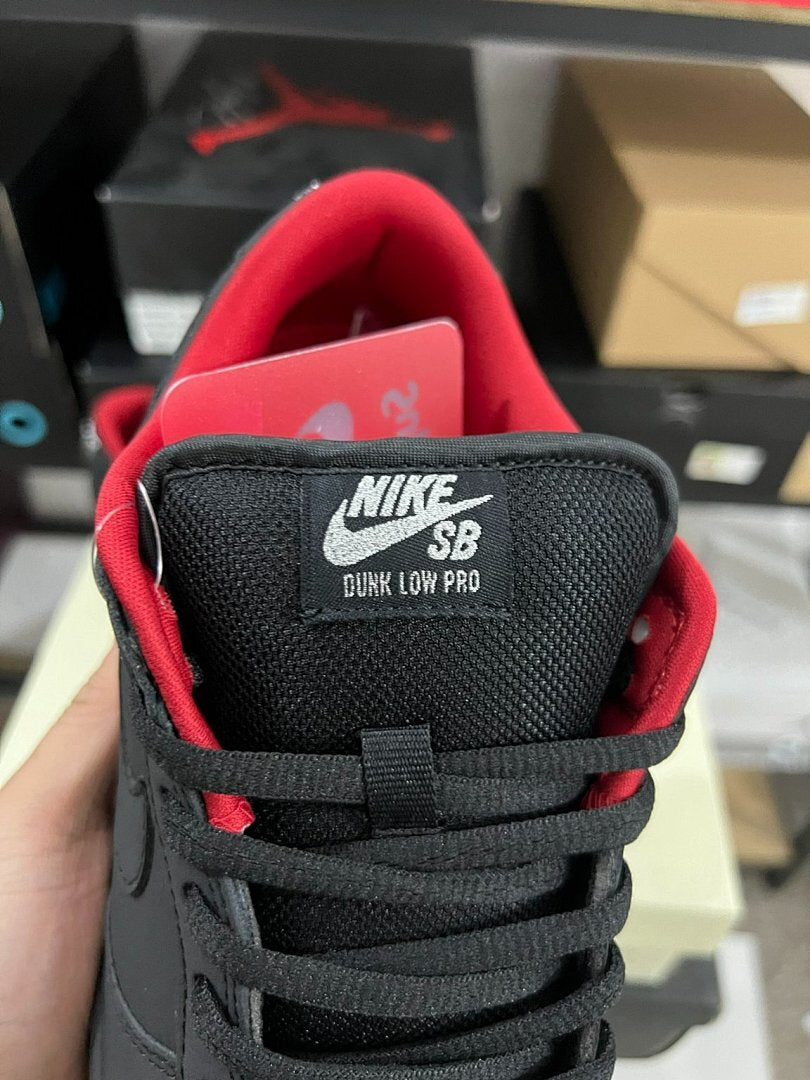 Nike SB Dunk Low Supreme '94 Black Varsity Red DH3228-001