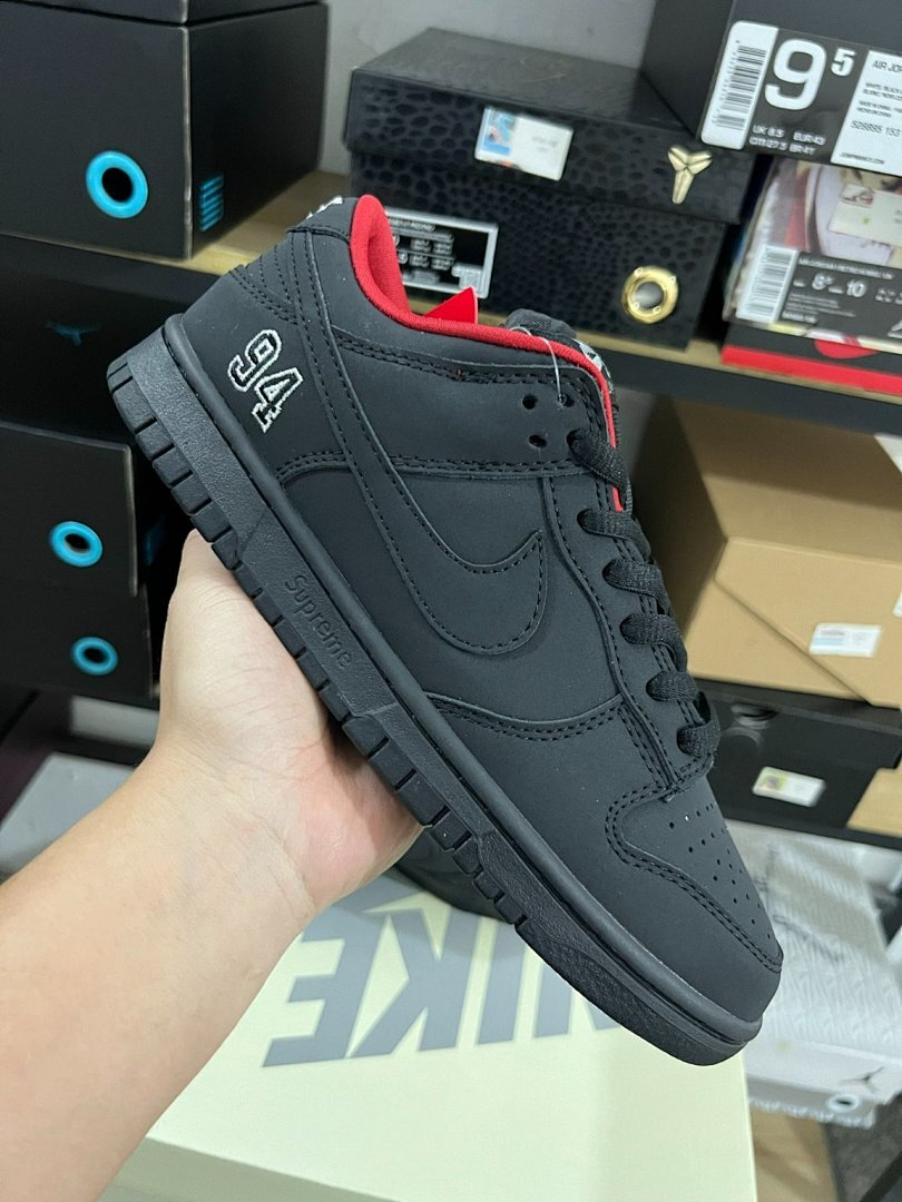 Nike SB Dunk Low Supreme '94 Black Varsity Red DH3228-001