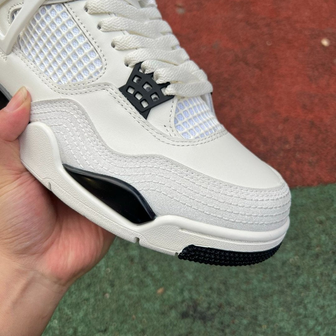Air Jordan 4 Retro 'White & Black' 308497-106
