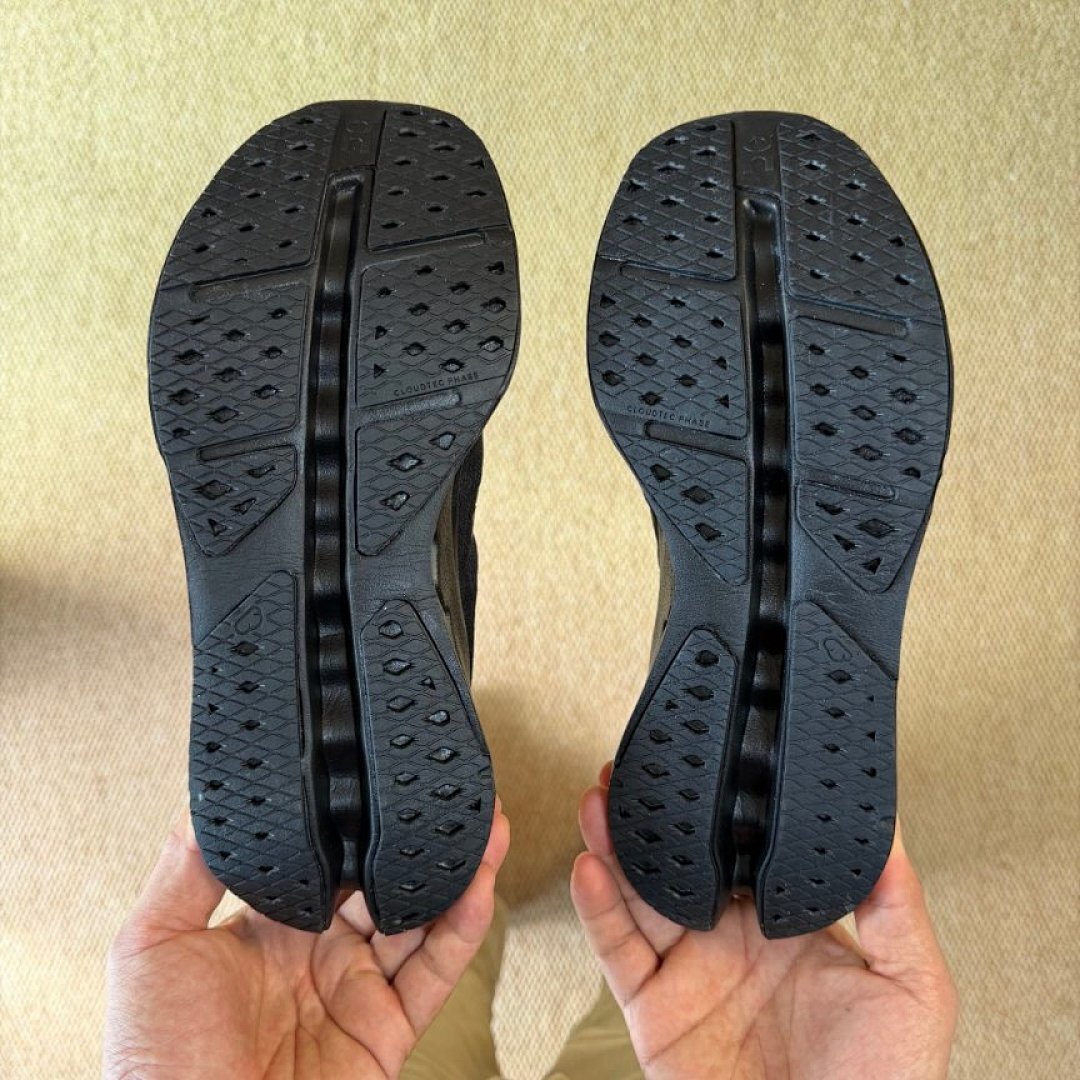 On Running CloudTec Phase Triple Black Running Shoes 32.99268