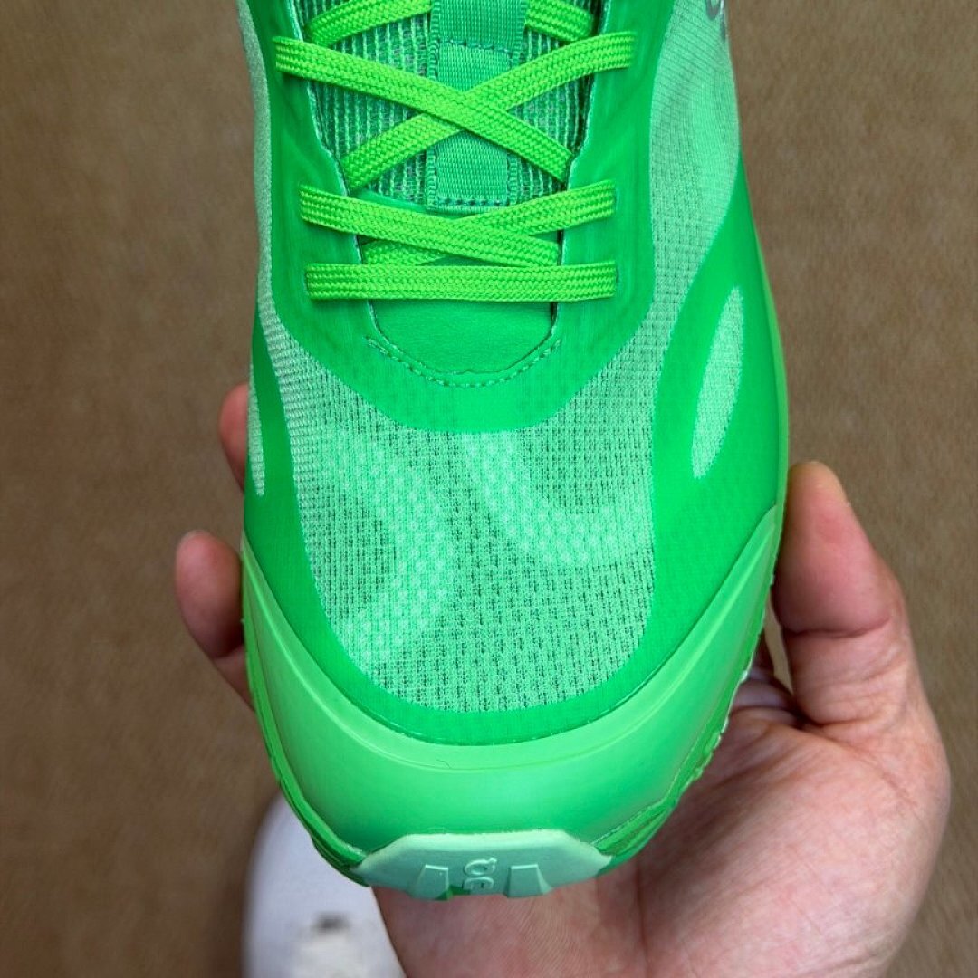 On Cloudmonster Running Shoes Neon Green CloudTec Max Cushion 61.99026