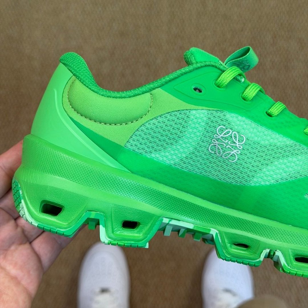 On Cloudmonster Running Shoes Neon Green CloudTec Max Cushion 61.99026