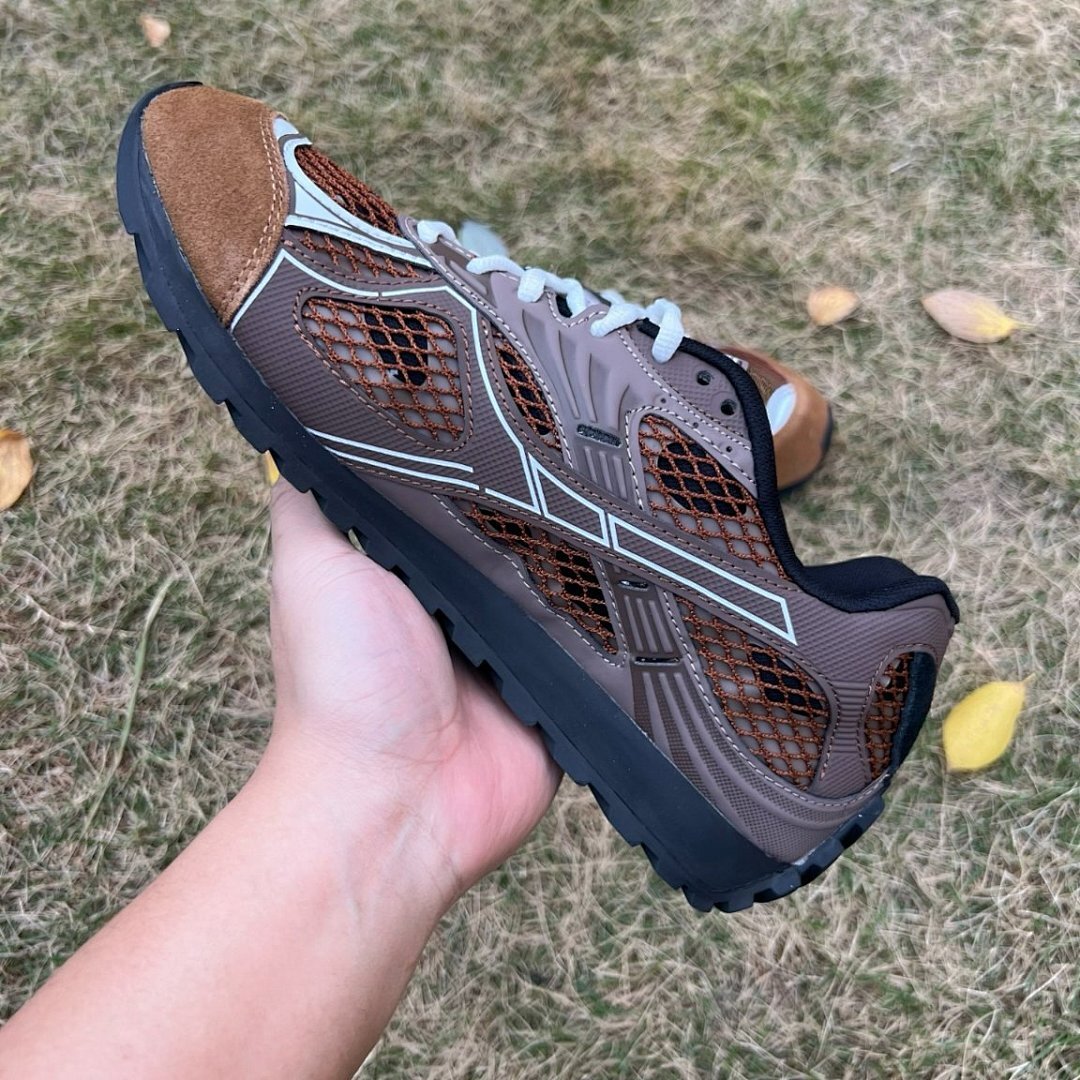 Bottega Veneta Orbit Mesh and Suede Runner Sneakers Fondant Brown