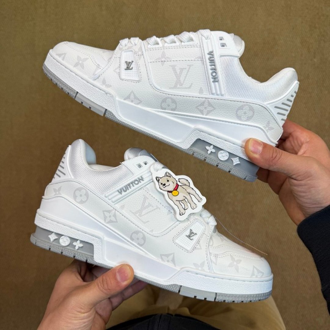 Louis Vuitton LV Trainer Sneaker White Monogram Grey Luxury Shoes 1A9Z69