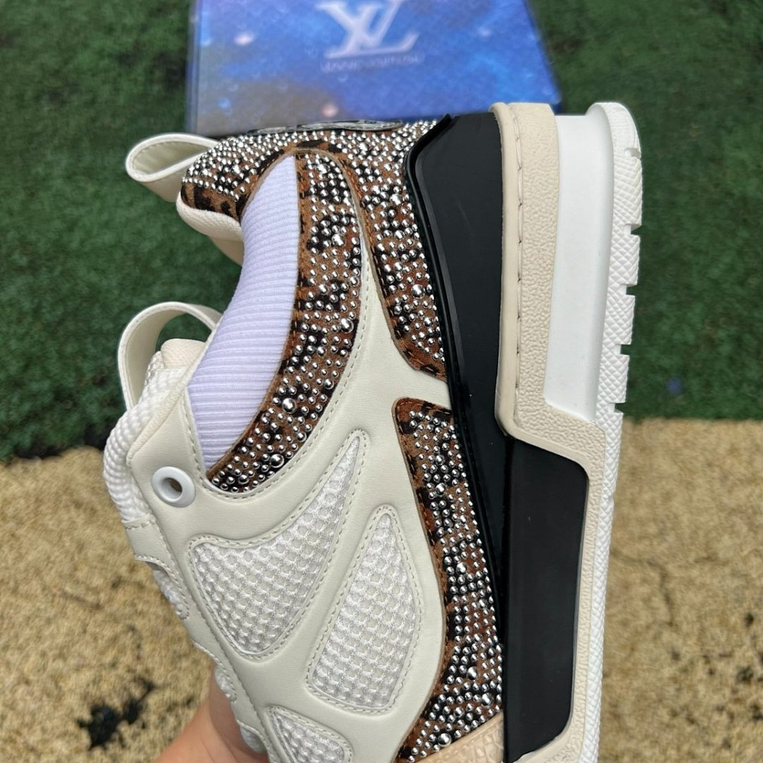 Louis Vuitton LV Trainer Sneaker White Beige Crystal Embellished Rhinestone Luxury Designer Shoes