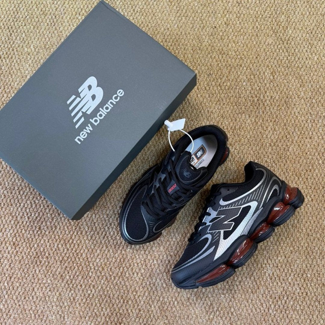 New Balance Black Silver Metallic Pod Sole Runner Sneakers