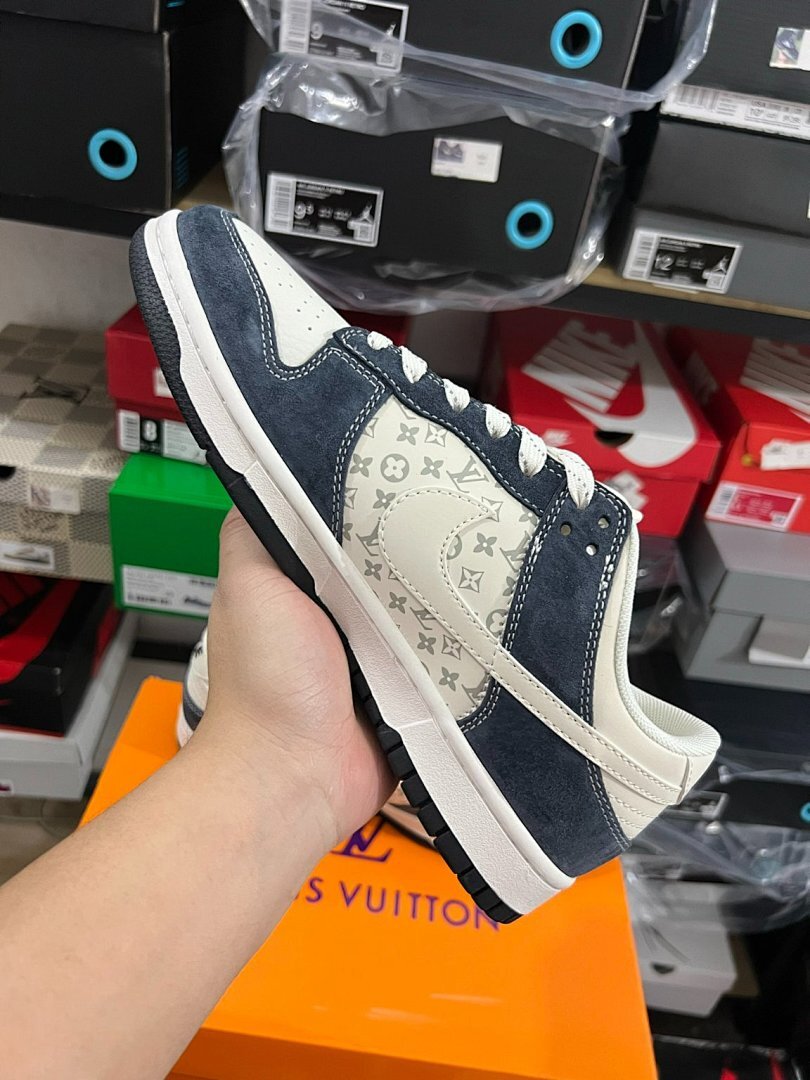 Louis Vuitton Nike Dunk Low Virgil Monogram Navy Cream Sneakers NI40