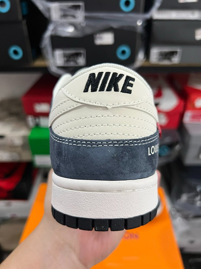 Louis Vuitton Nike Dunk Low Virgil Monogram Navy Cream Sneakers NI40