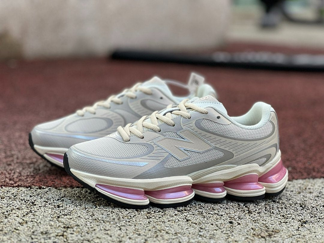New Balance 1906R Sea Salt with Pink Haze Sneakers M1906REE