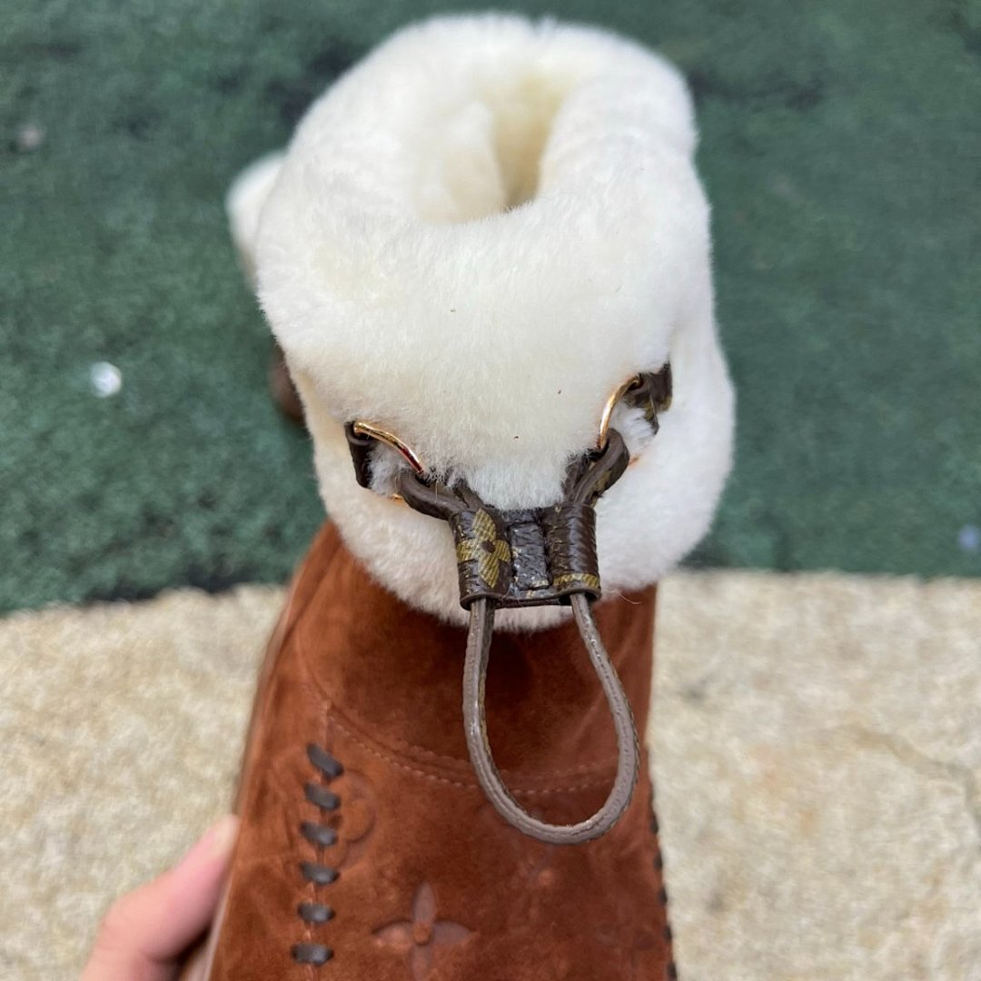 Louis Vuitton Pillow Comfort Ankle Boot Caramel Suede Shearling Monogram Fur Lined Winter Boots 1A8T3X