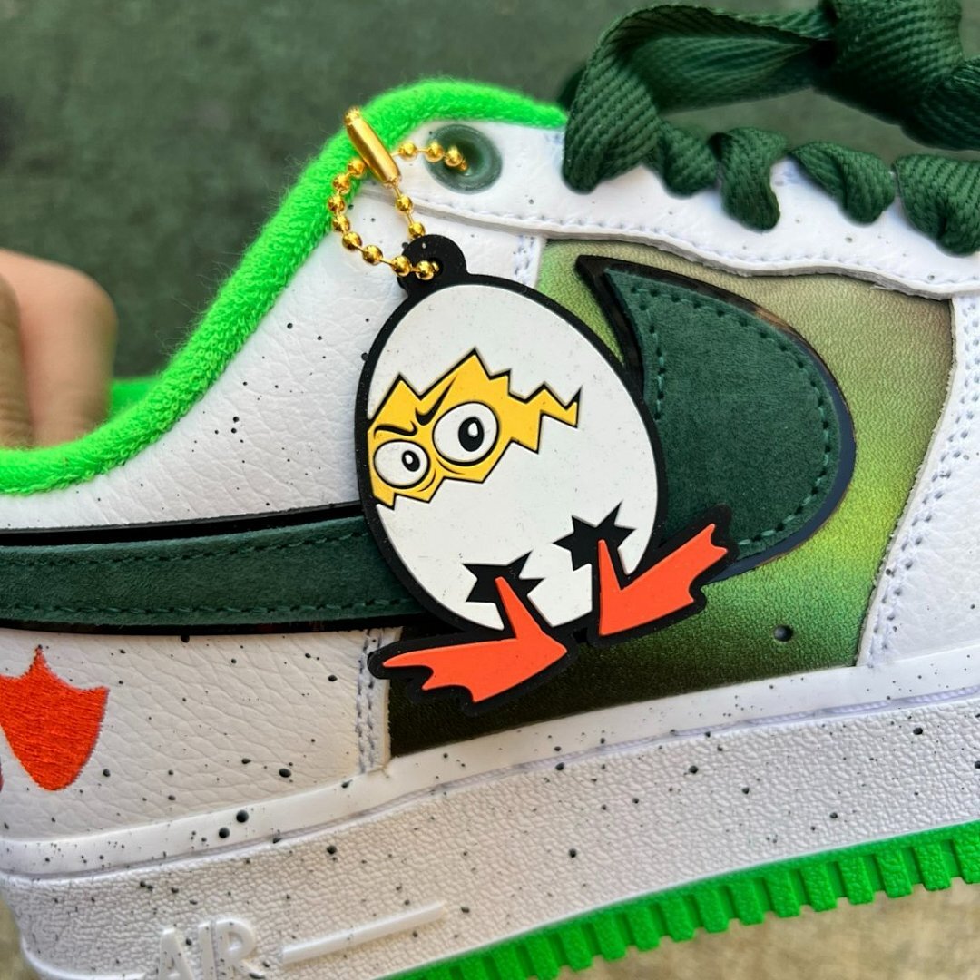 Nike Air Force 1 Low Oregon Ducks Green White Speckle Duck Feet Sneakers