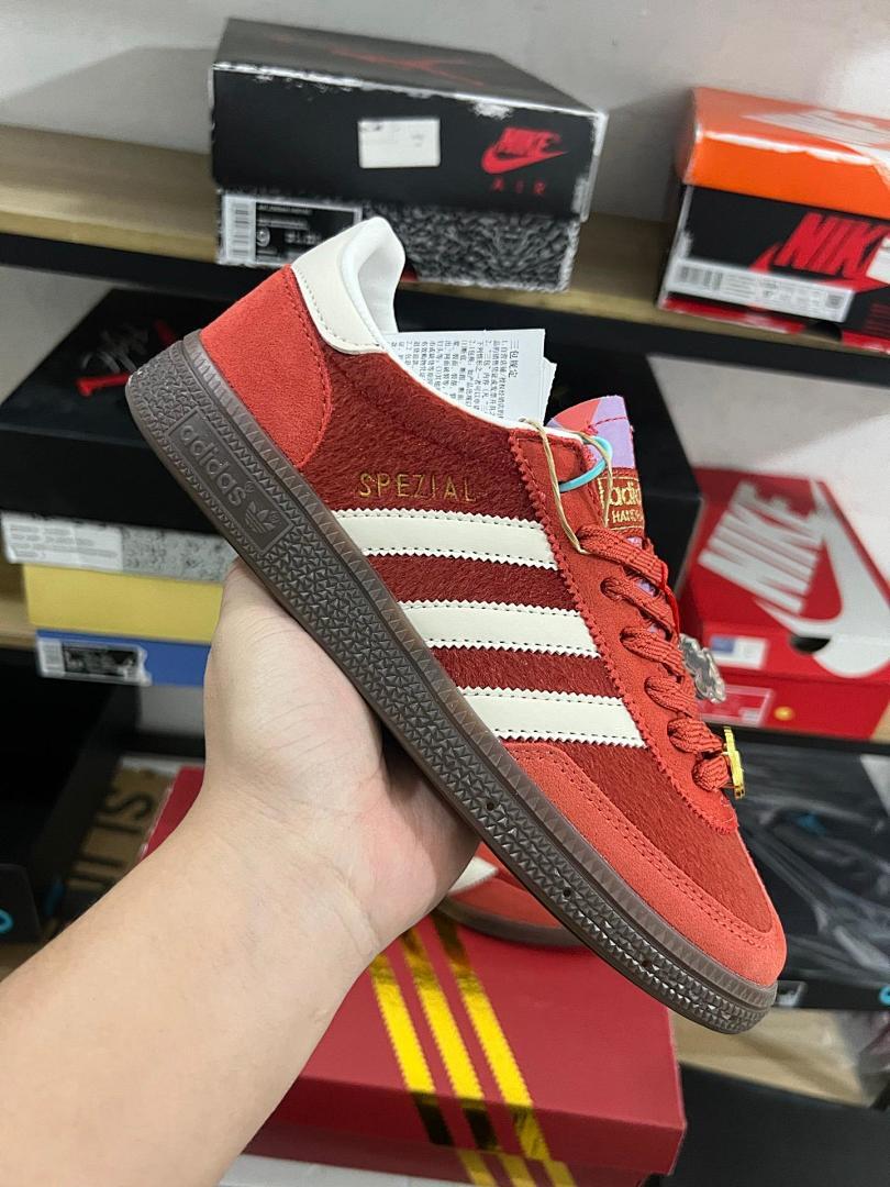 Adidas Handball Spezial Scarlet Cloud White Gum HP6695 Sneakers