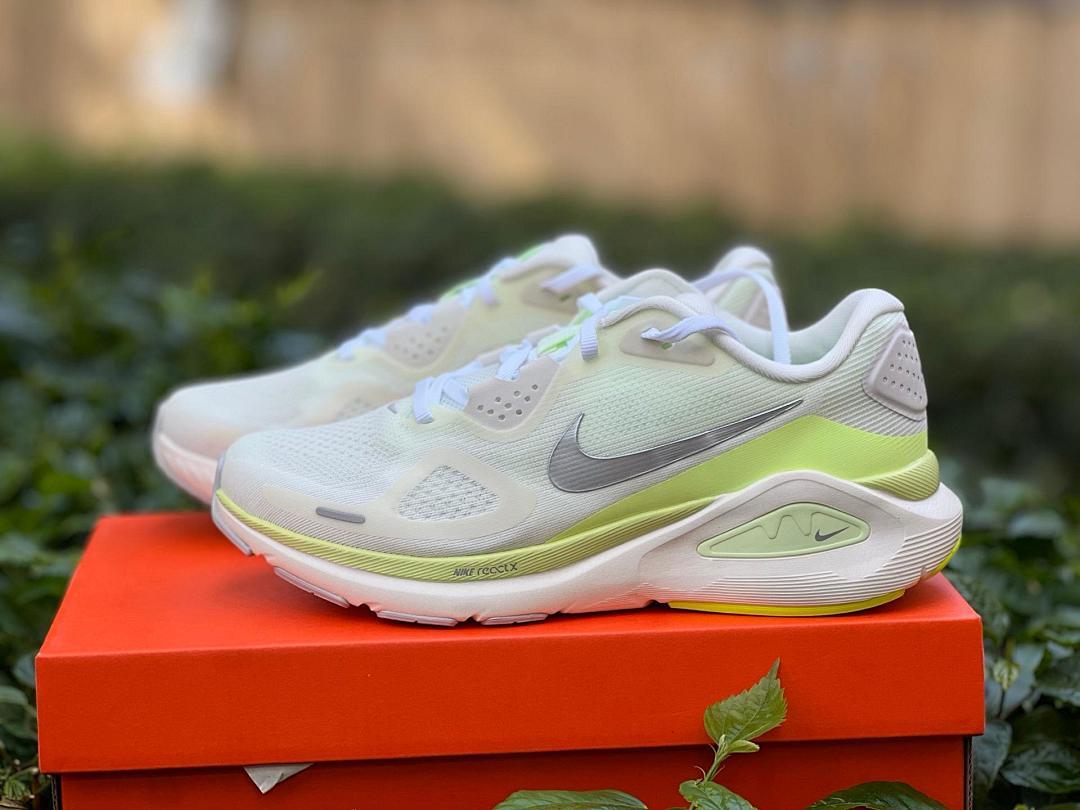 Nike Invincible 3 ReactX Road Running Shoes Sail Ghost Green Metallic Silver DR2615-101