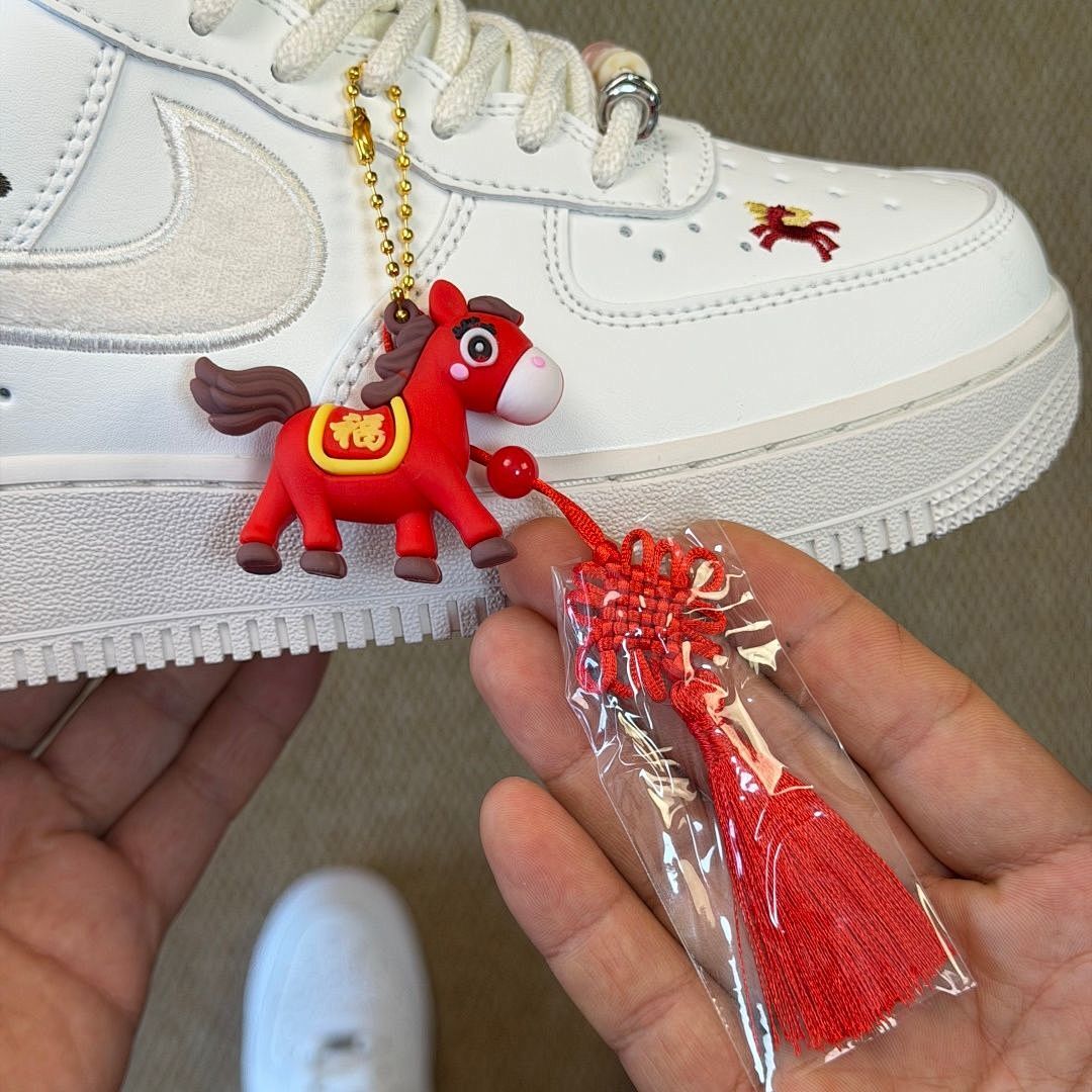 Nike Air Force 1 Low 'Year of the Dragon' 2024 White Embroidered Lunar New Year Sneakers FZ5069-111