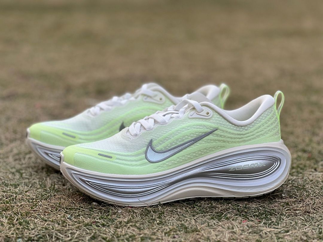 Nike Invincible 3 ZoomX Barely Volt White Platinum Tint Max Cushion Running Shoes DR2615-700