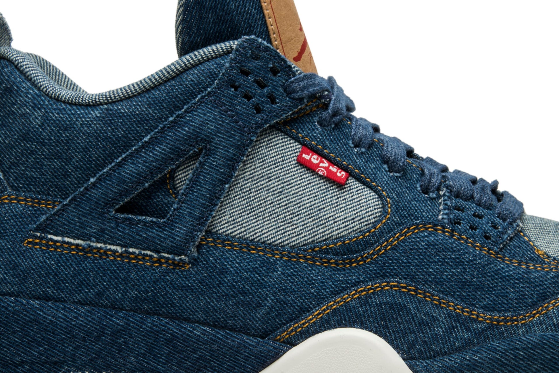 Levis X Air Jordan 4 Retro Denim AO2571-401