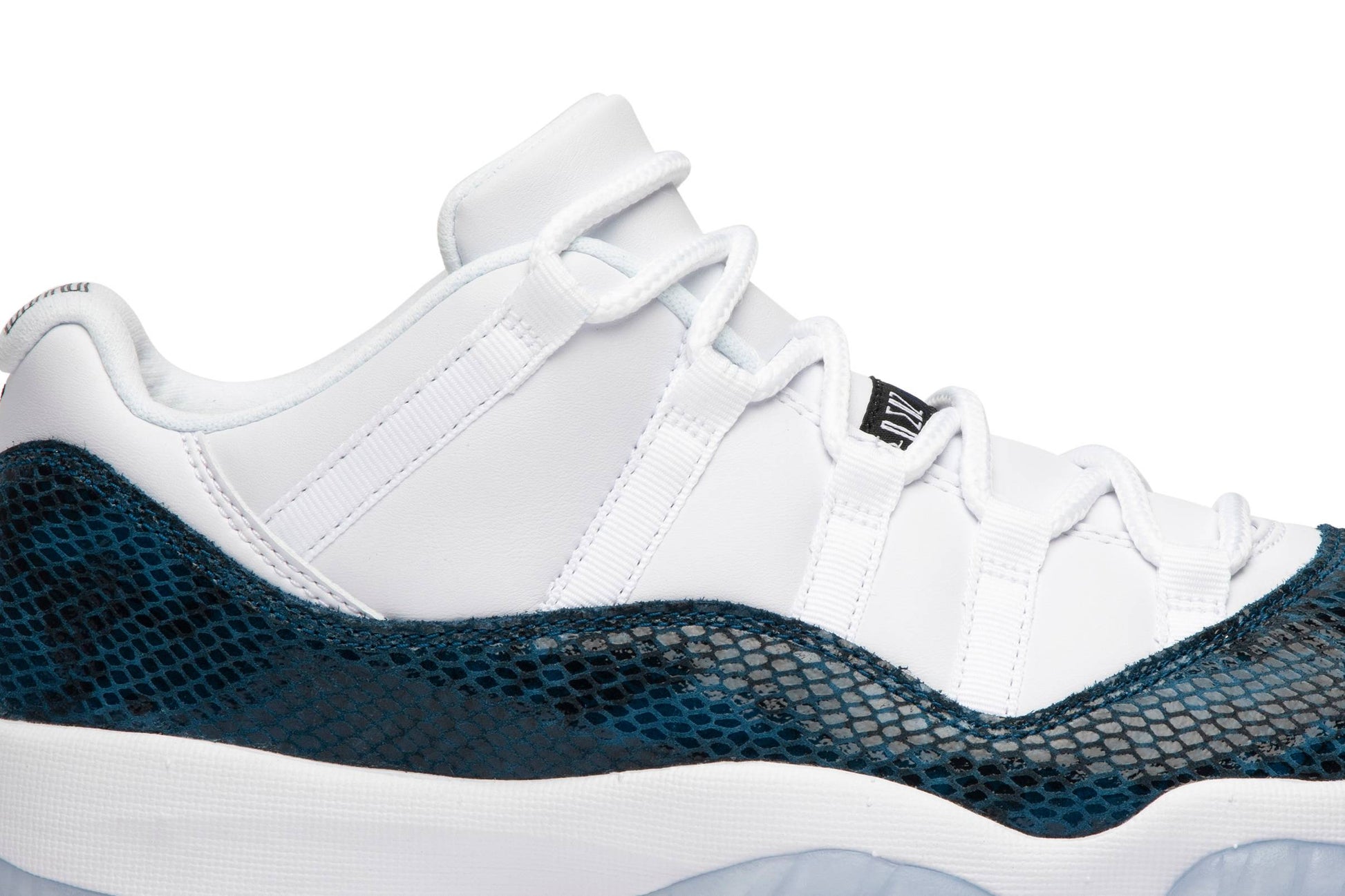 Air Jordan 11 Retro Low Navy Snakeskin 2019 CD6846-102