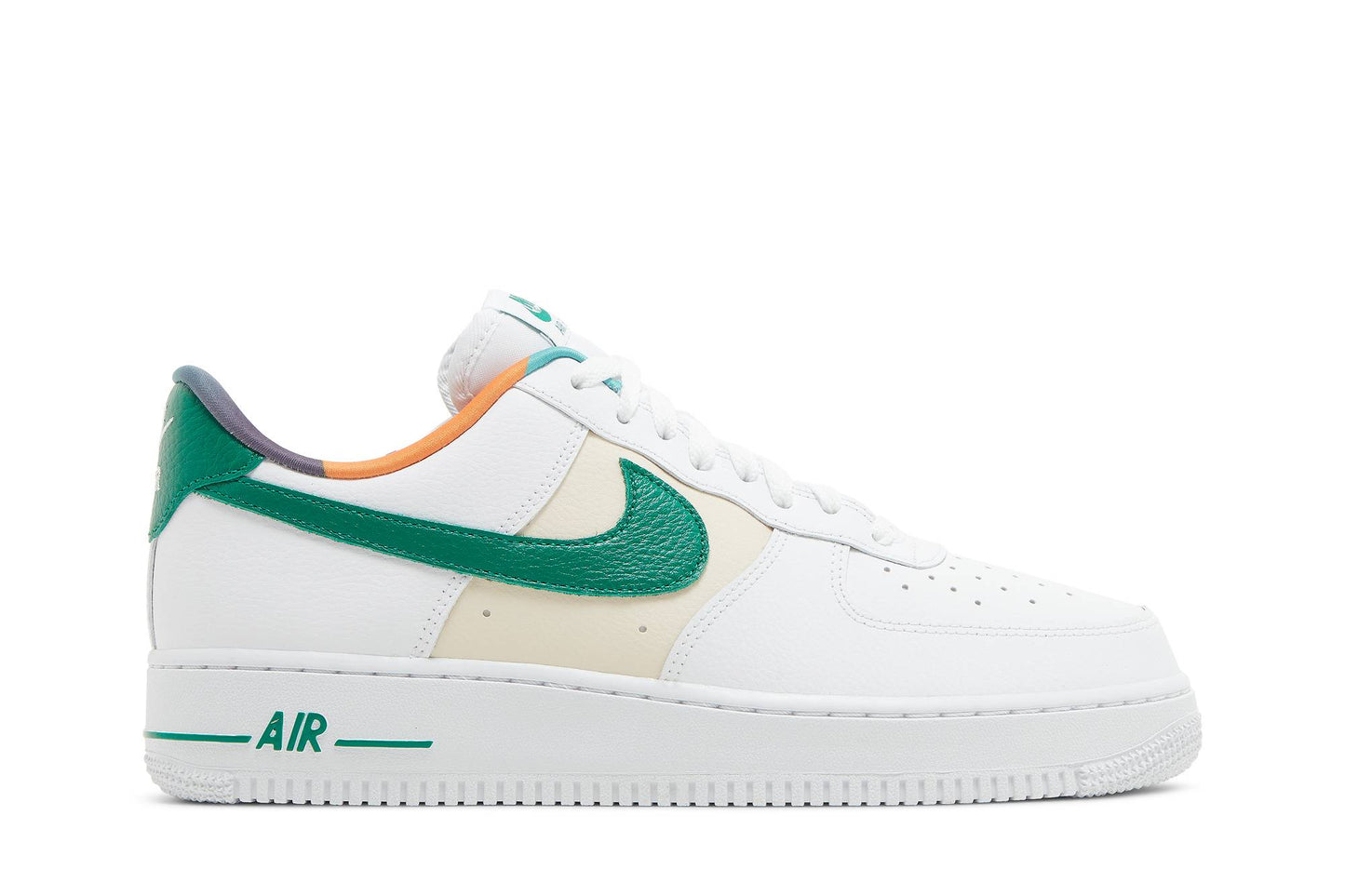 Nike Air Force 1 '07 LV8 Low EMBz DM0109-100