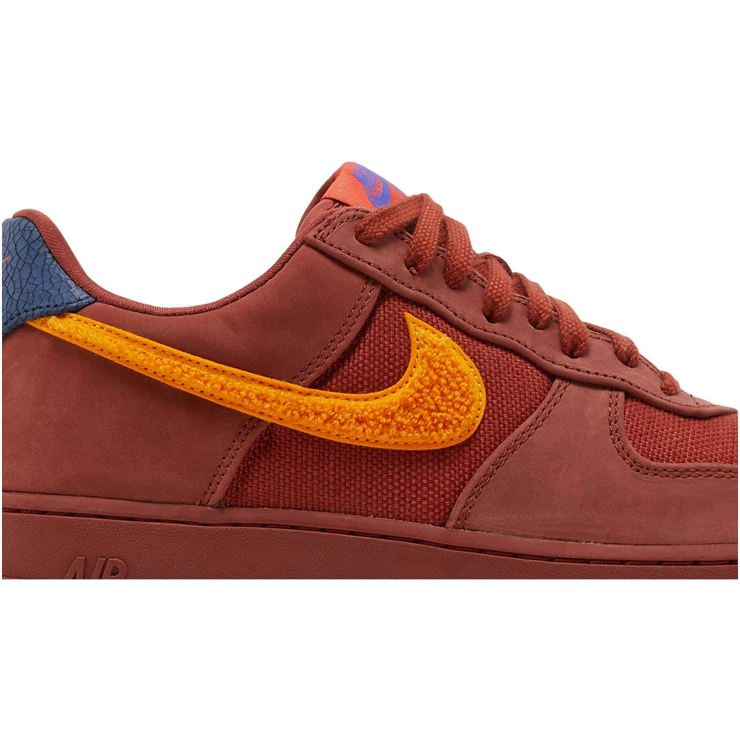 Nike Air Force 1 Low Familia DV5153-600