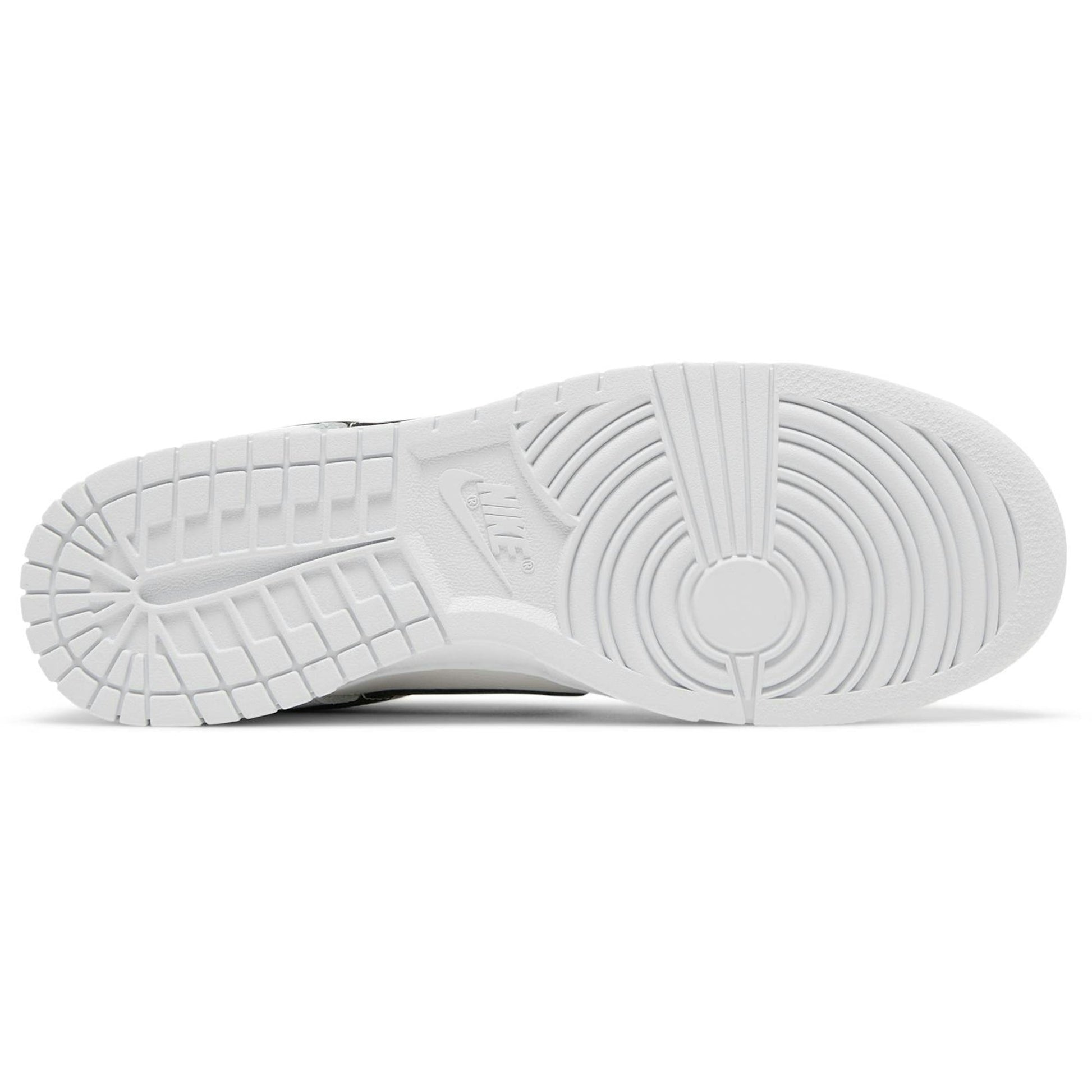 Nike Dunk Low 'Reverse Panda' DJ6188-101