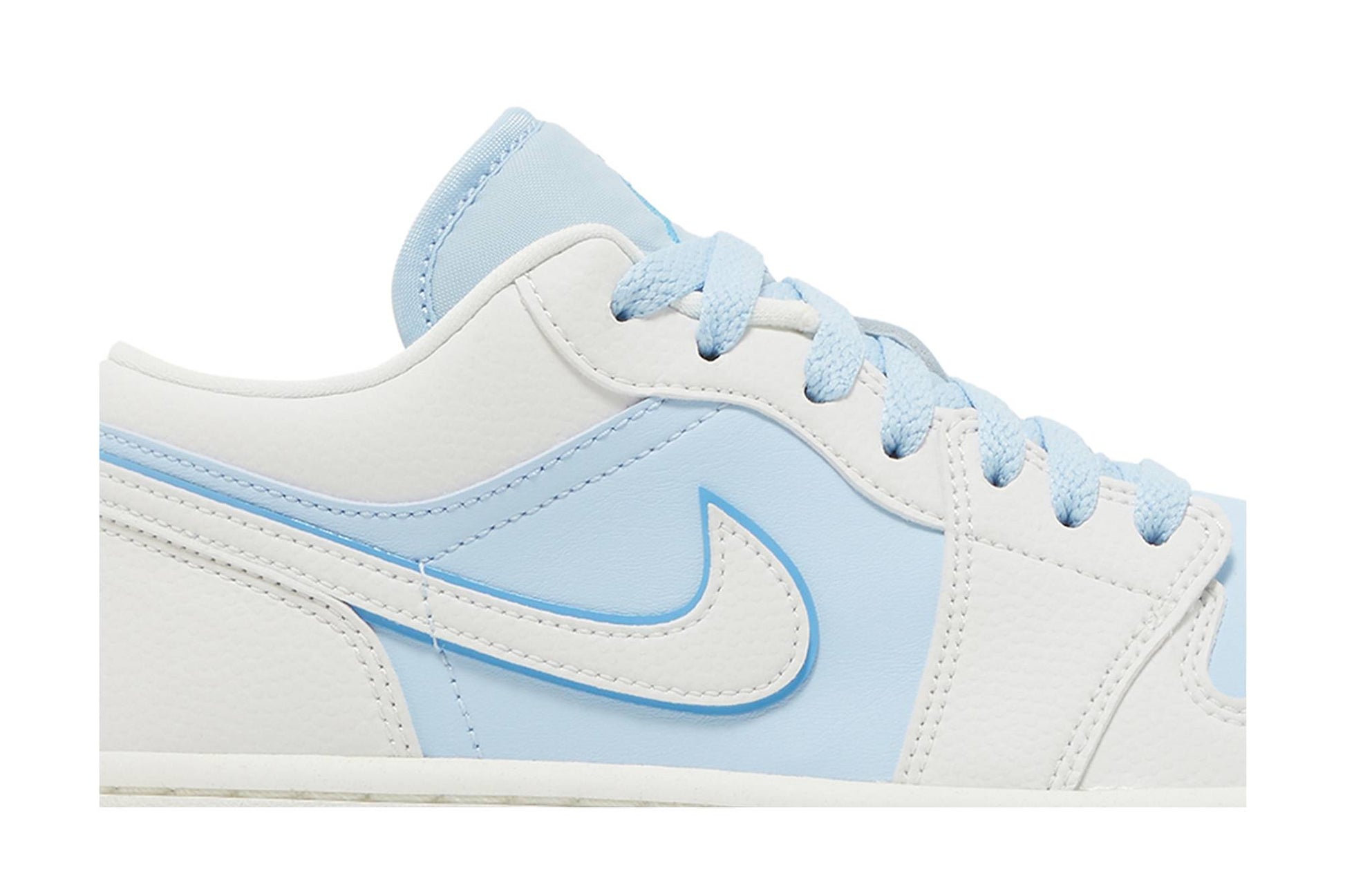 ( Women ) Air Jordan 1 Low SE Reverse Ice Blue DV1299-104