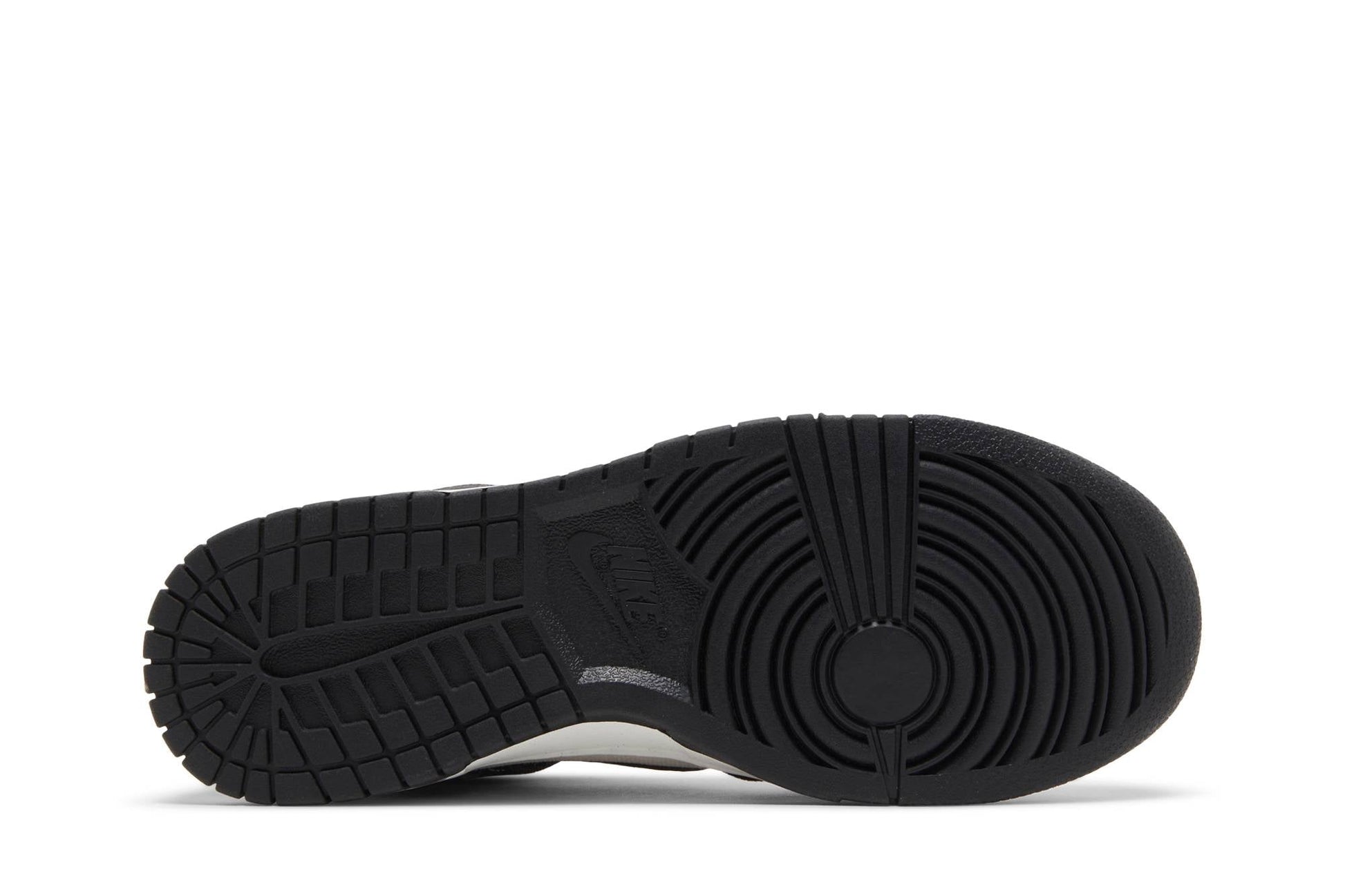 Nike Dunk Mid Panda DV0830-102