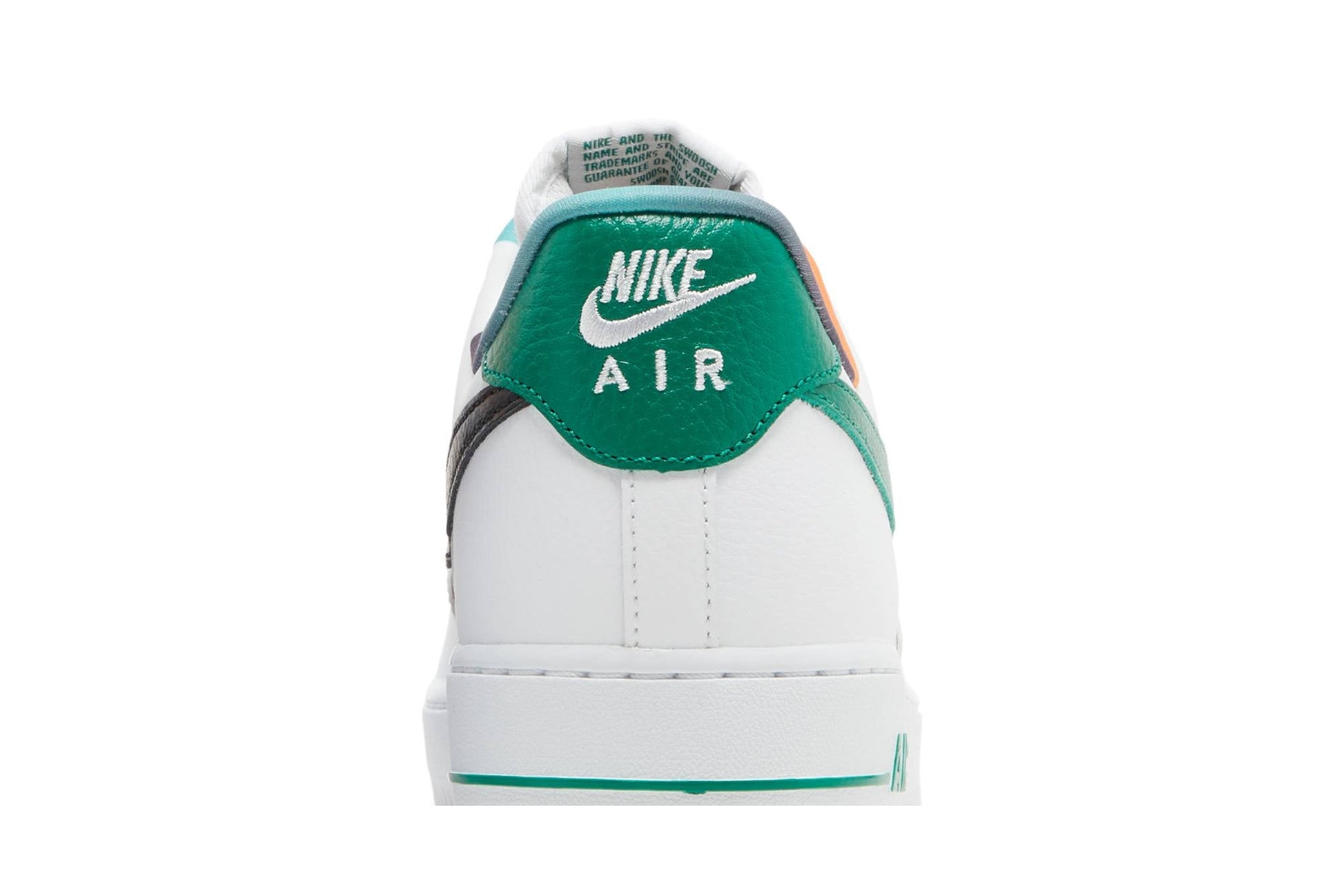 Nike Air Force 1 '07 LV8 Low EMBz DM0109-100