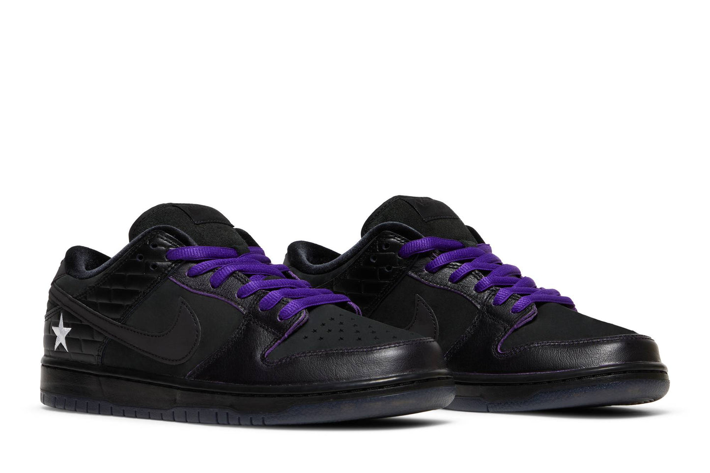 Familia X Nike SB Dunk Low Pro QS First Avenue DJ1159-001