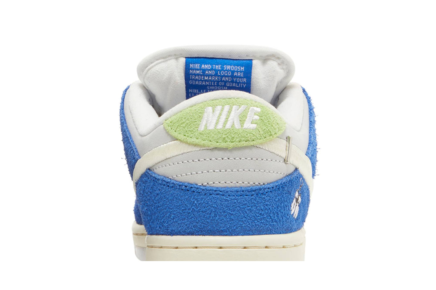 Fly Streetwear X Nike SB Dunk Low DQ5130-400