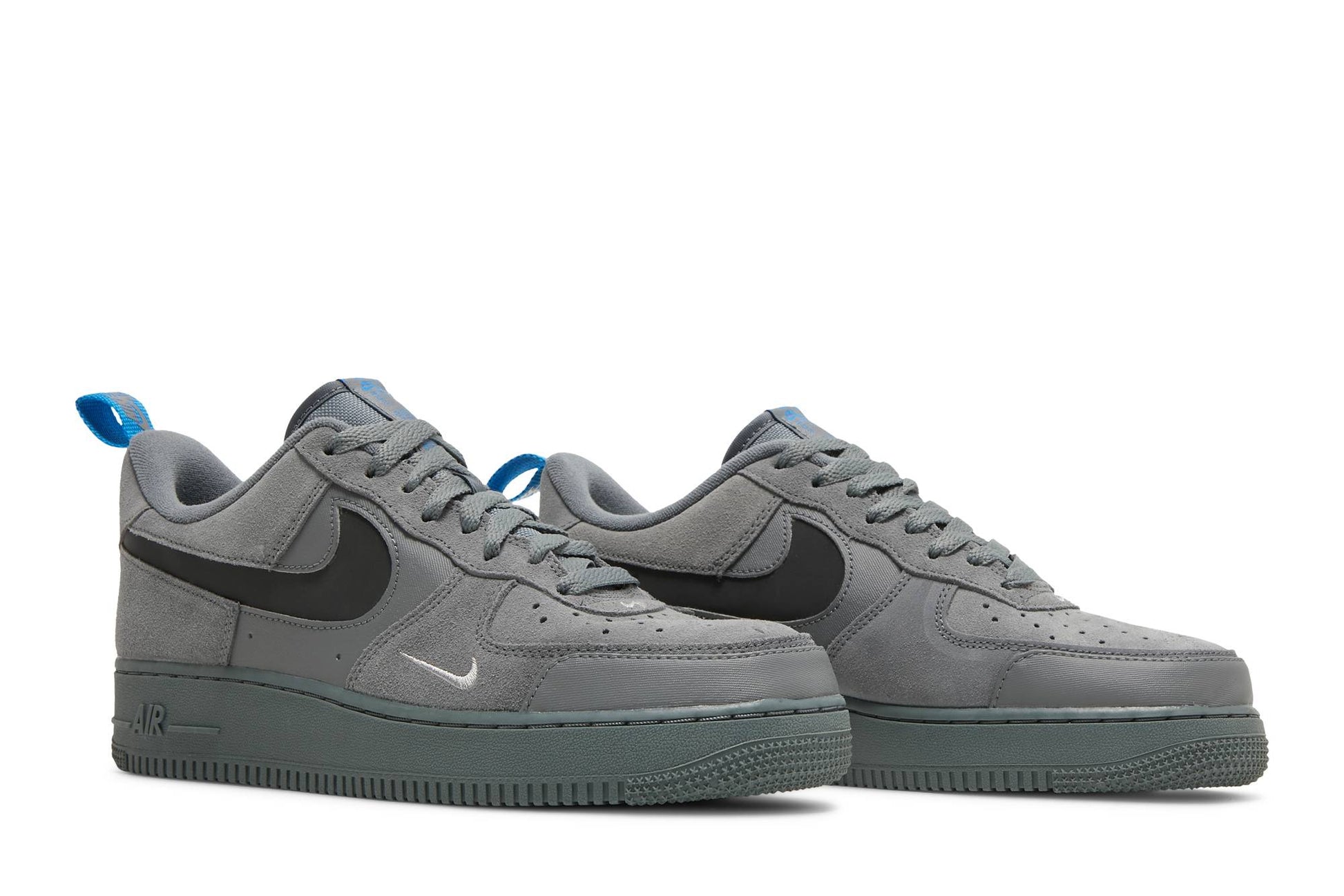 Nike Air Force 1 Low Cut Out Swoosh – Grey DO6709-002