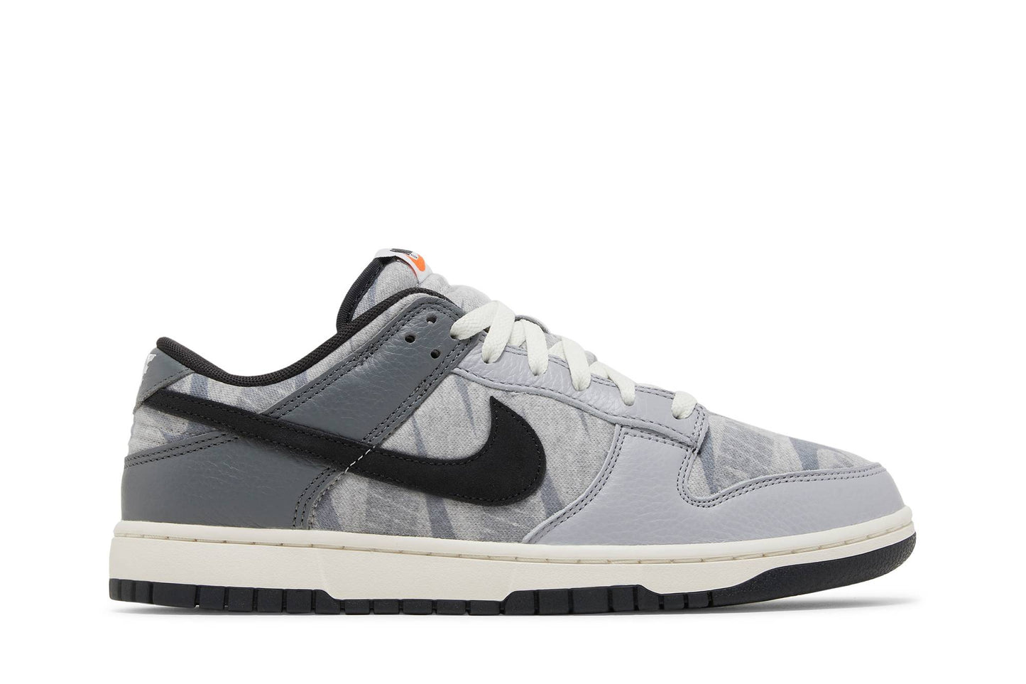 Nike Dunk Low 'Copy Paste' DQ5015-063