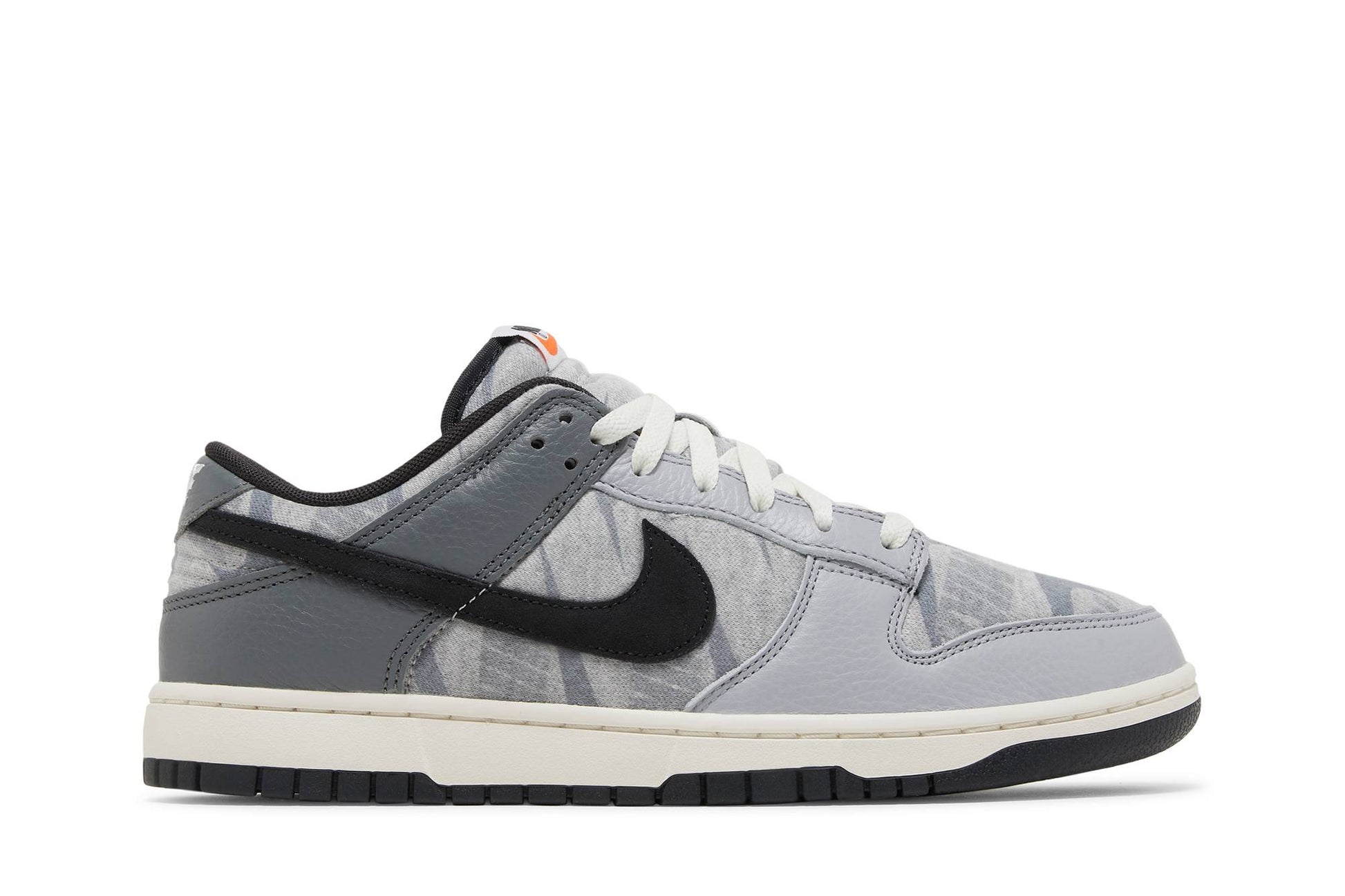 Nike Dunk Low 'Copy Paste' DQ5015-063