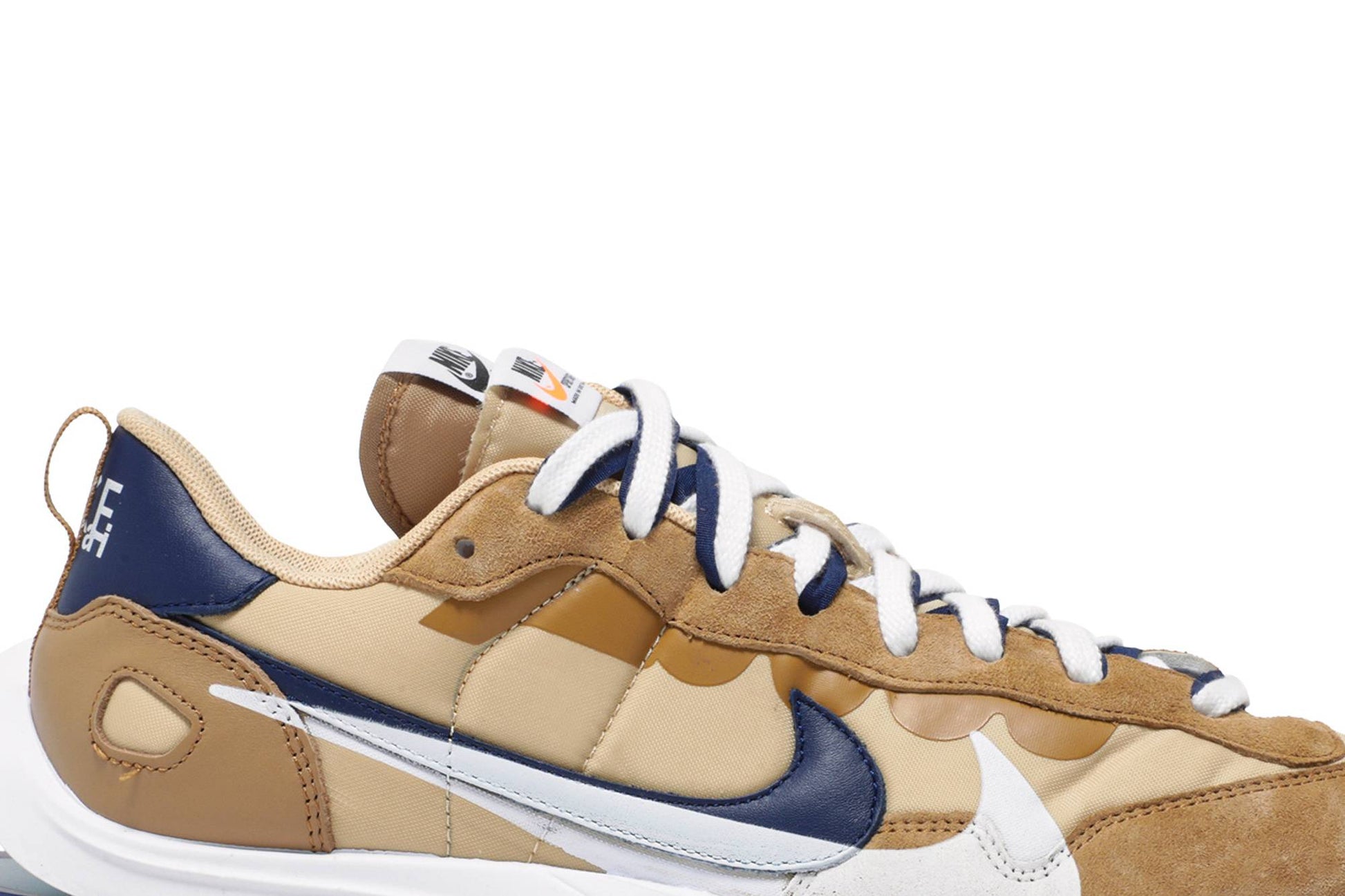Sacai X Nike VaporWaffle Sesame Blue Void DD1875-200