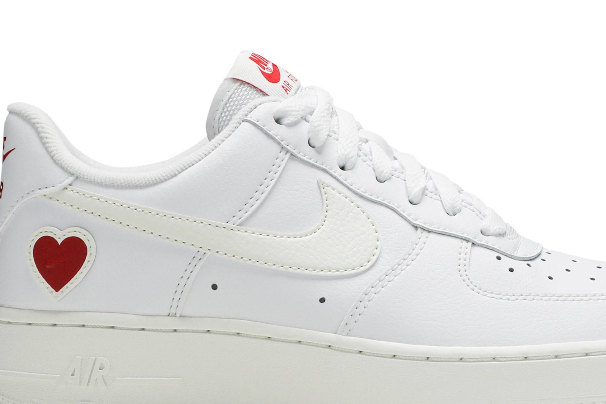 Nike Air Force 1 Low 'Valentine's Day' DD7117-100