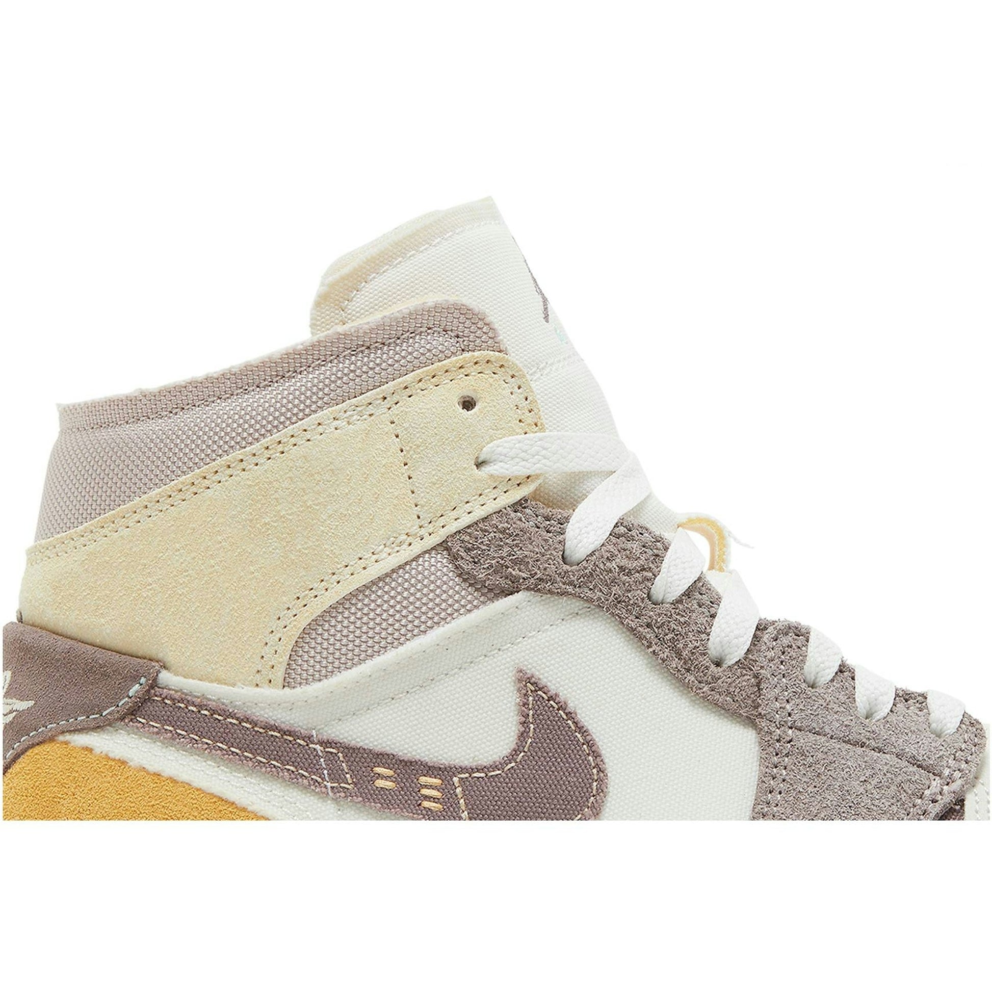 Air Jordan 1 Mid Craft 'Inside Out' DM9652-102