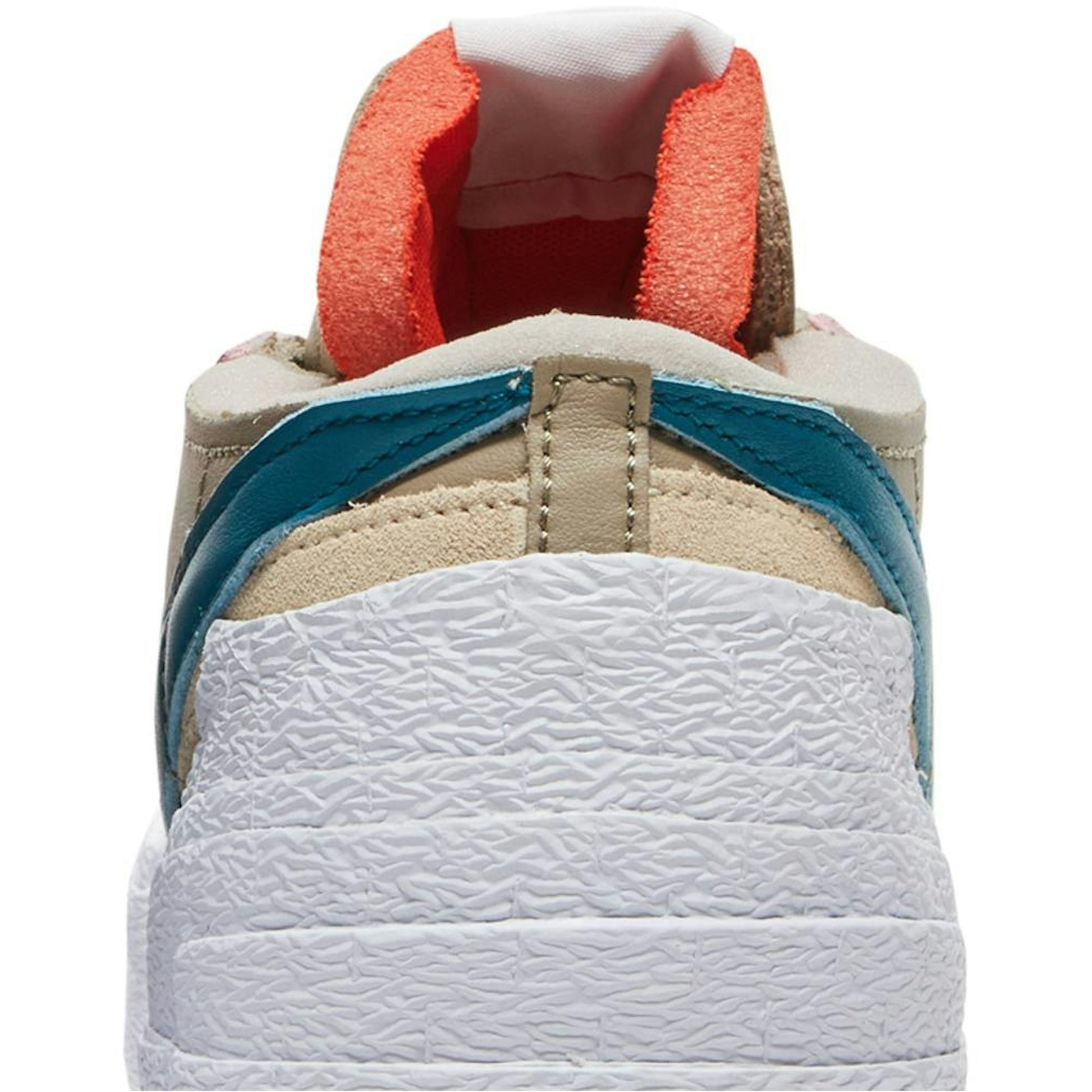 KAWS X Sacai X Nike Blazer Low Reed DM7901-200