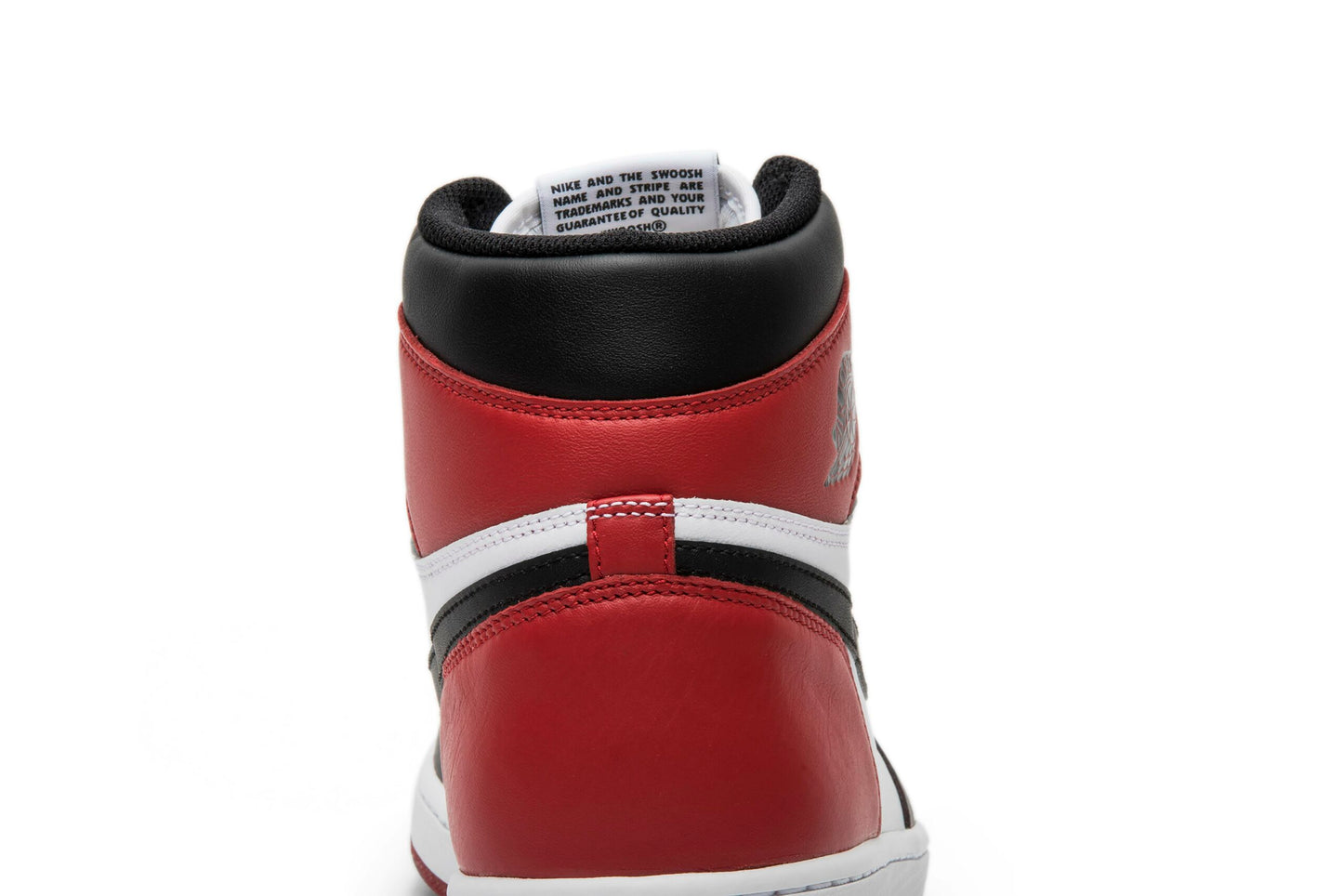 Air Jordan 1 Retro High OG Black Toe 2016 555088-125