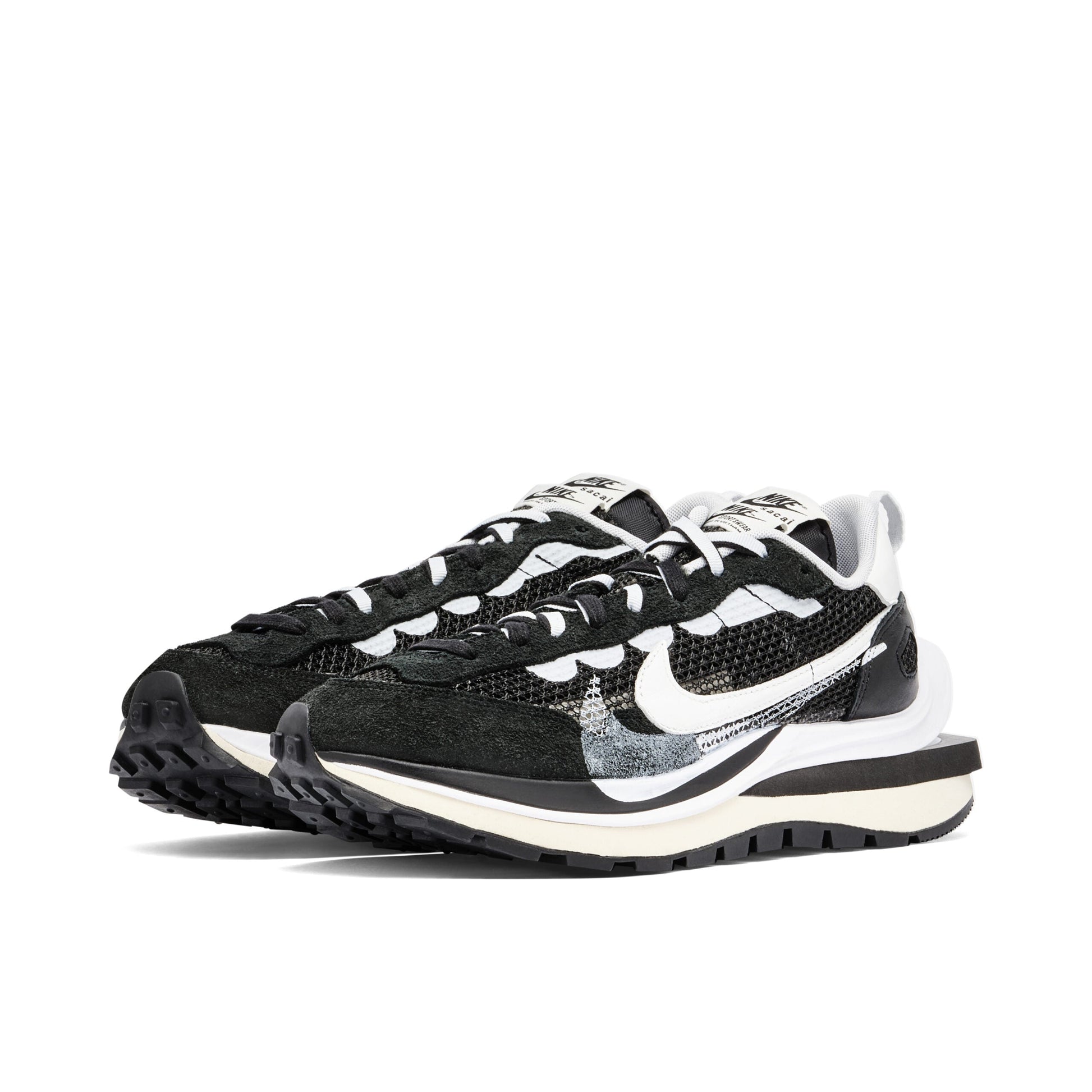 Sacai X Nike Vaporwaffle Black White