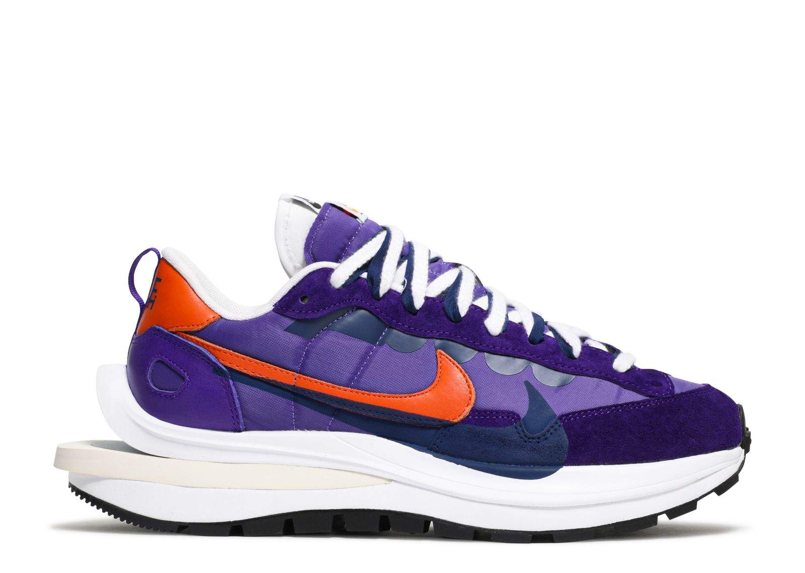 Nike Sacai X VaporWaffle 'Dark Iris' Unfading Sneaker