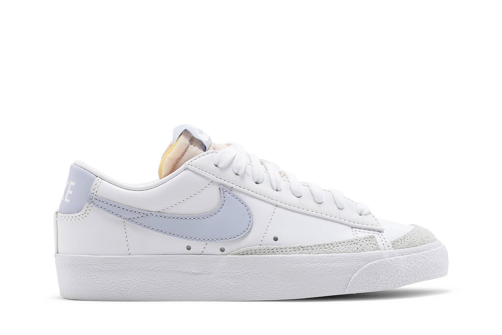 ( Women ) Nike Blazer Low '77 'White Ghost' DC4769-103