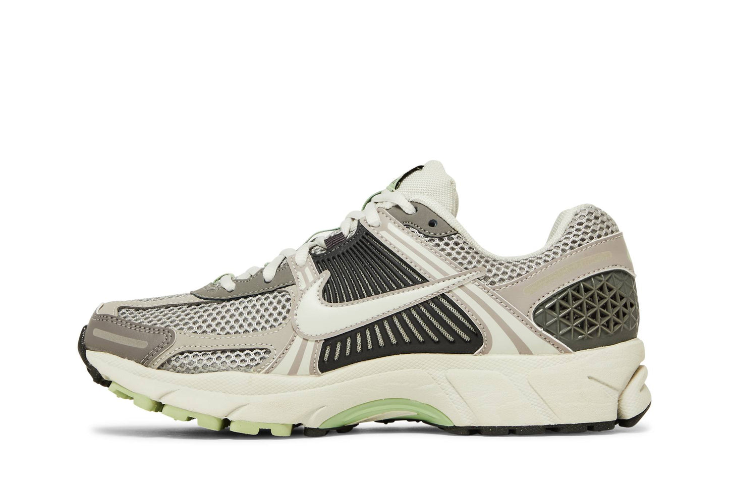 ( Women ) Nike Zoom Vomero 5 'Cobblestone And Flat Pewter' FB8825-001