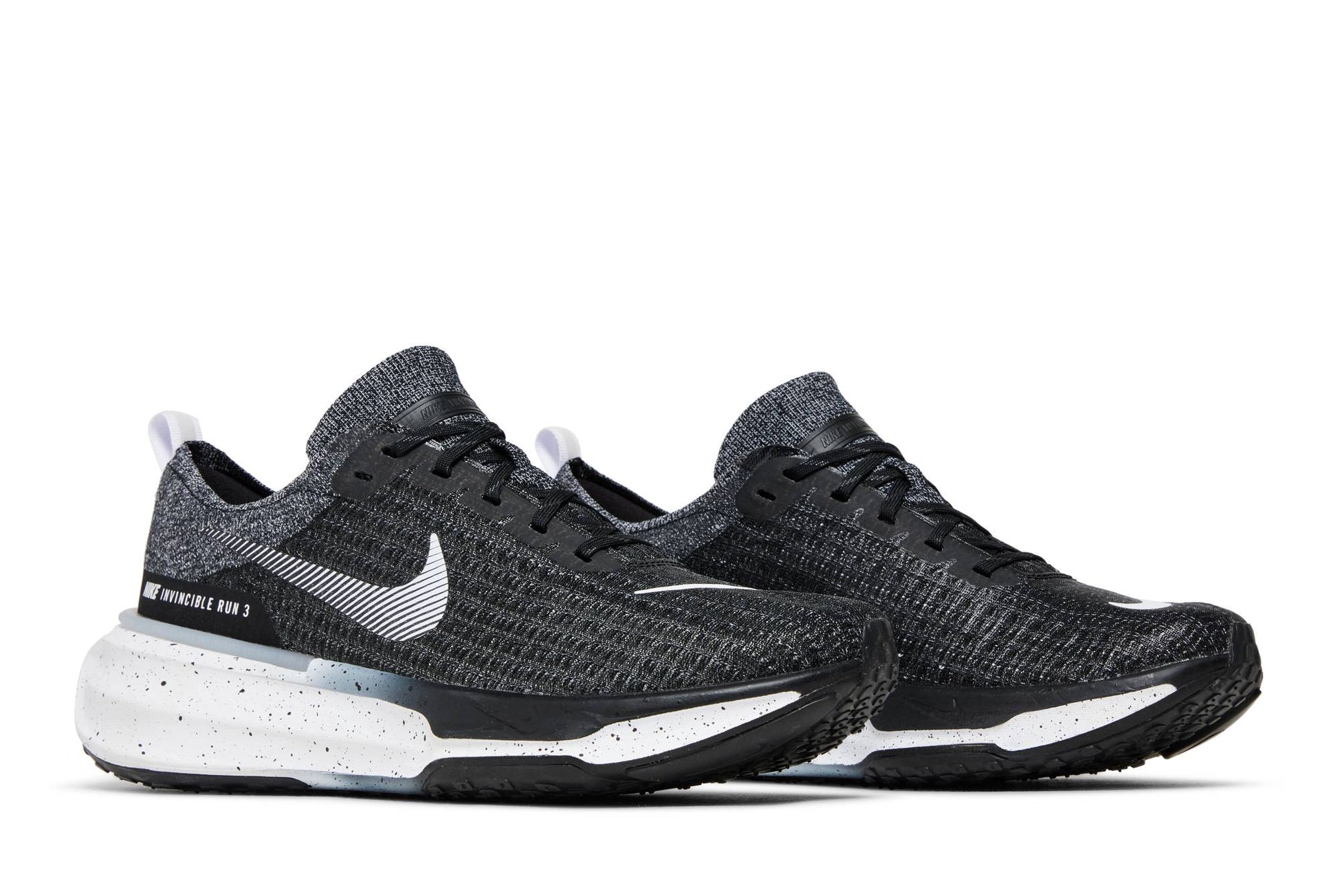 Nike ZoomX Invincible Run Flyknit 3 'Oreo' DR2615-002