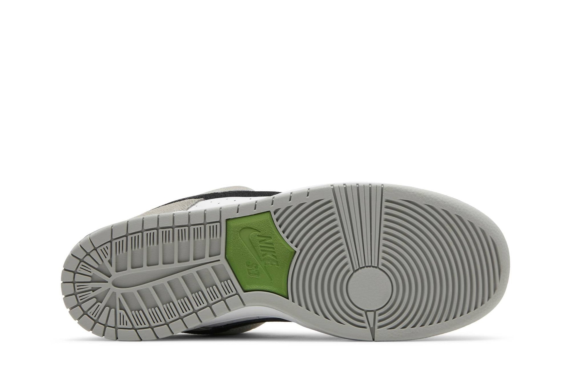 Nike SB Dunk Low Pro Chlorophyll BQ6817-011