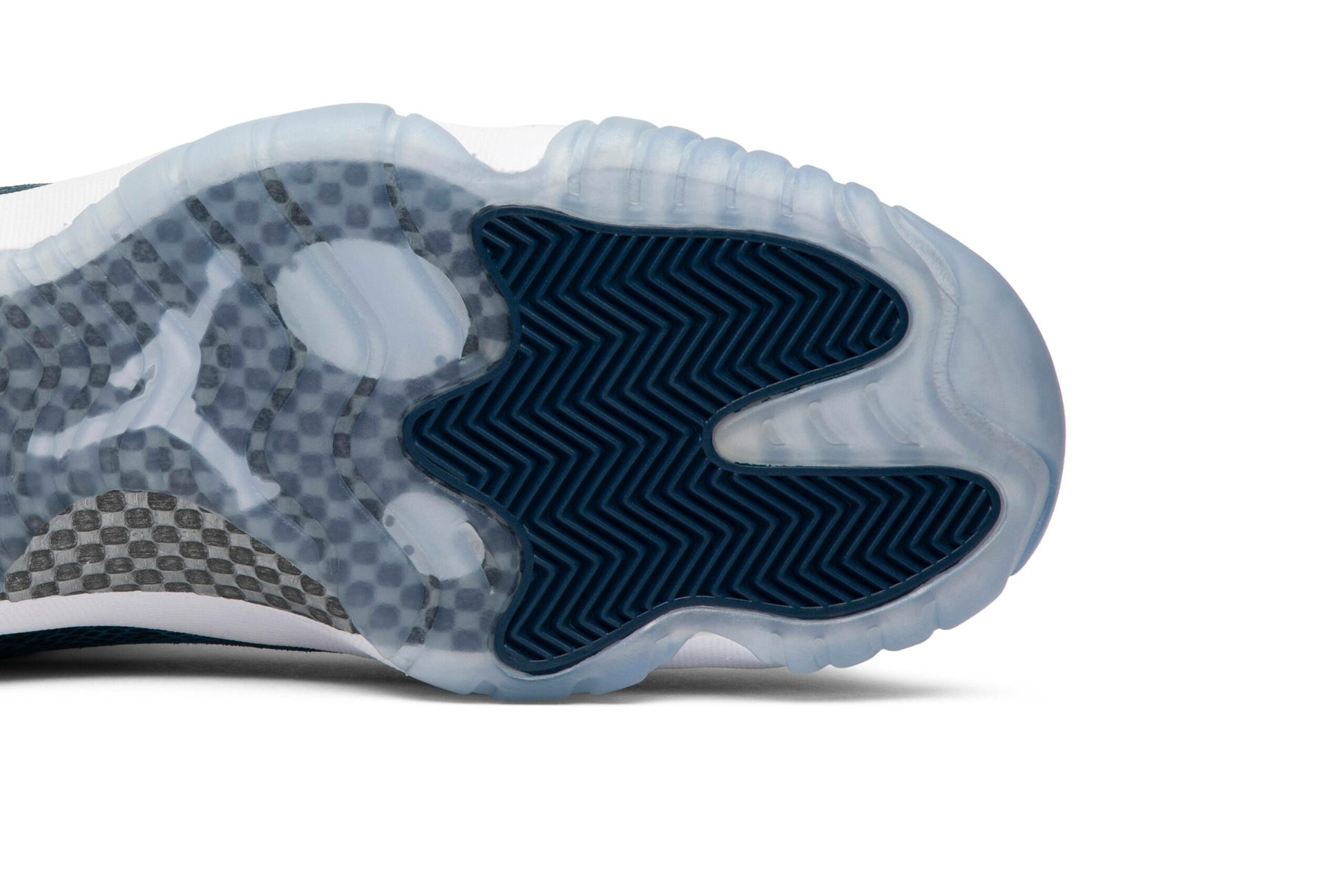 Air Jordan 11 Retro Low Navy Snakeskin 2019 CD6846-102