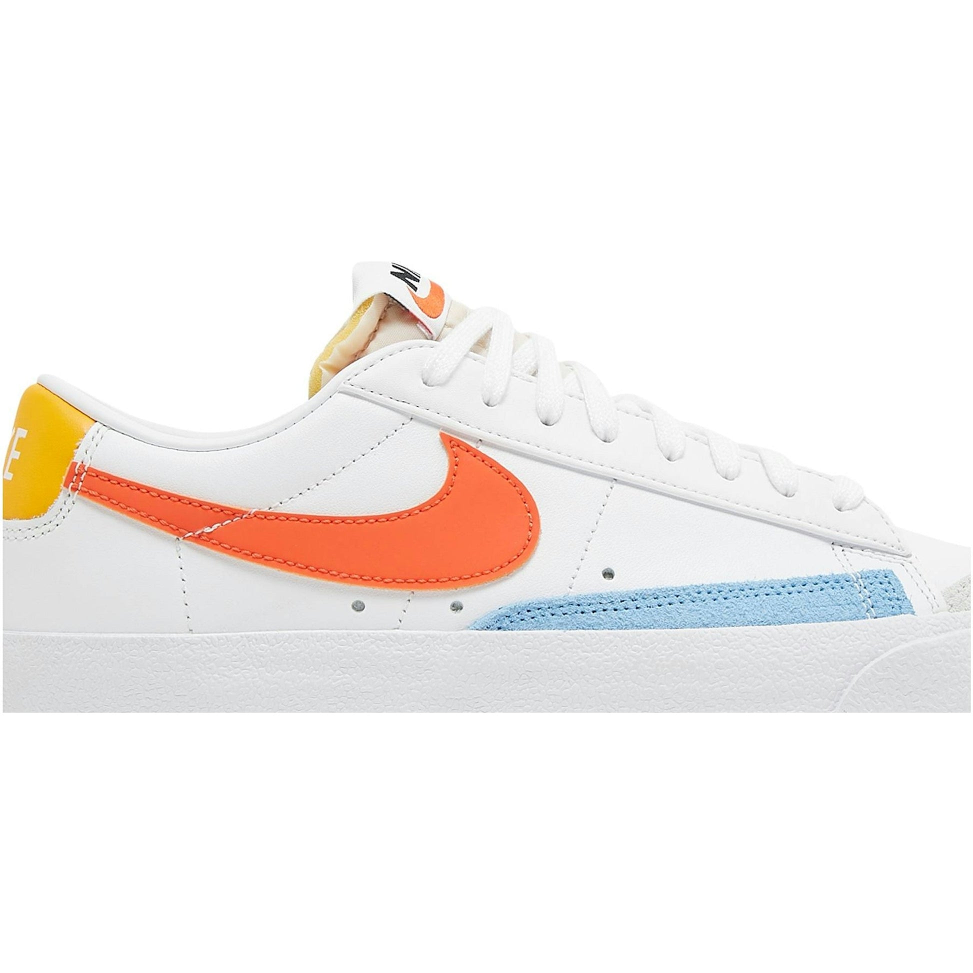 ( Women ) Nike Blazer Low '77 'White Orange' DC4769-105