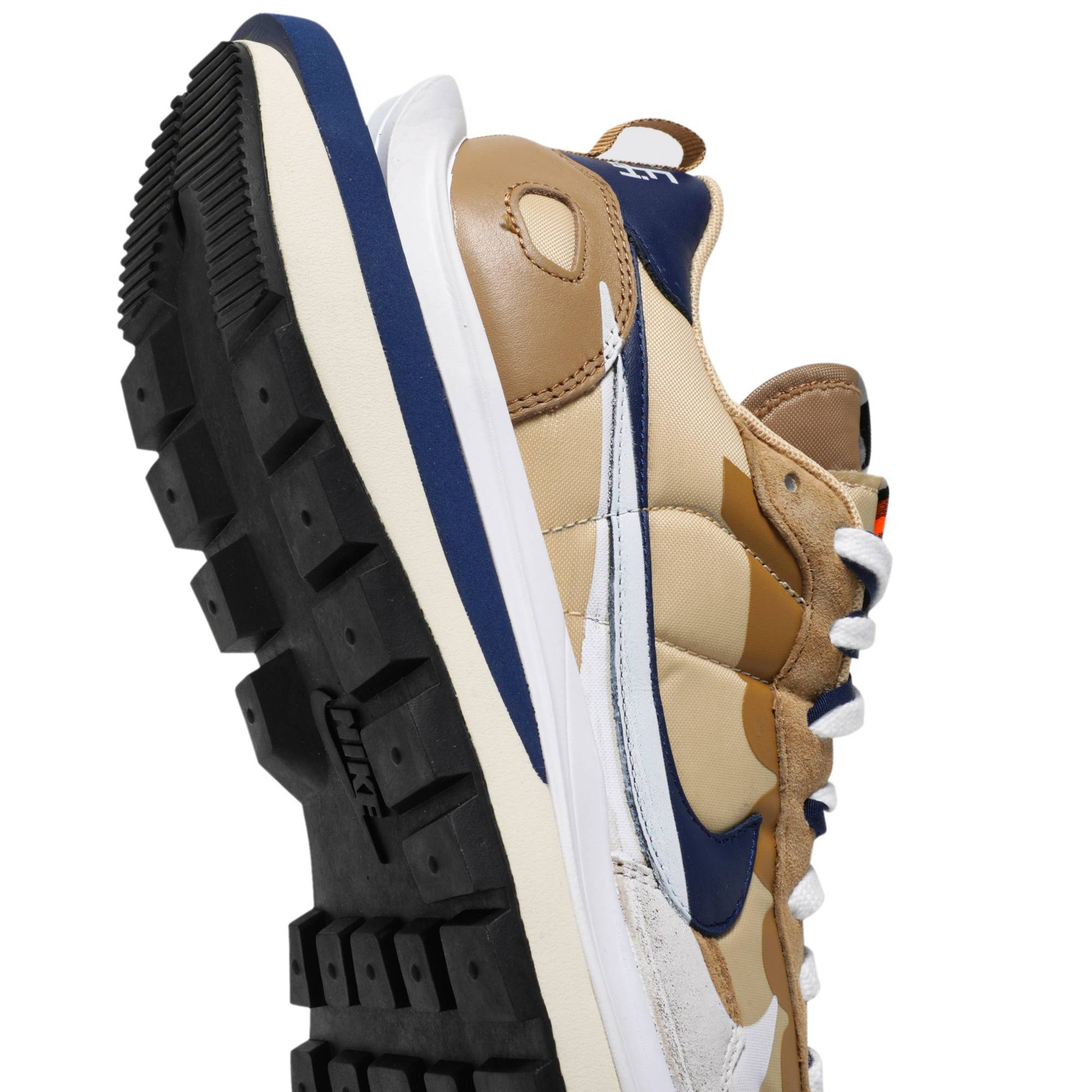 Sacai X Nike VaporWaffle Sesame Blue Void DD1875-200