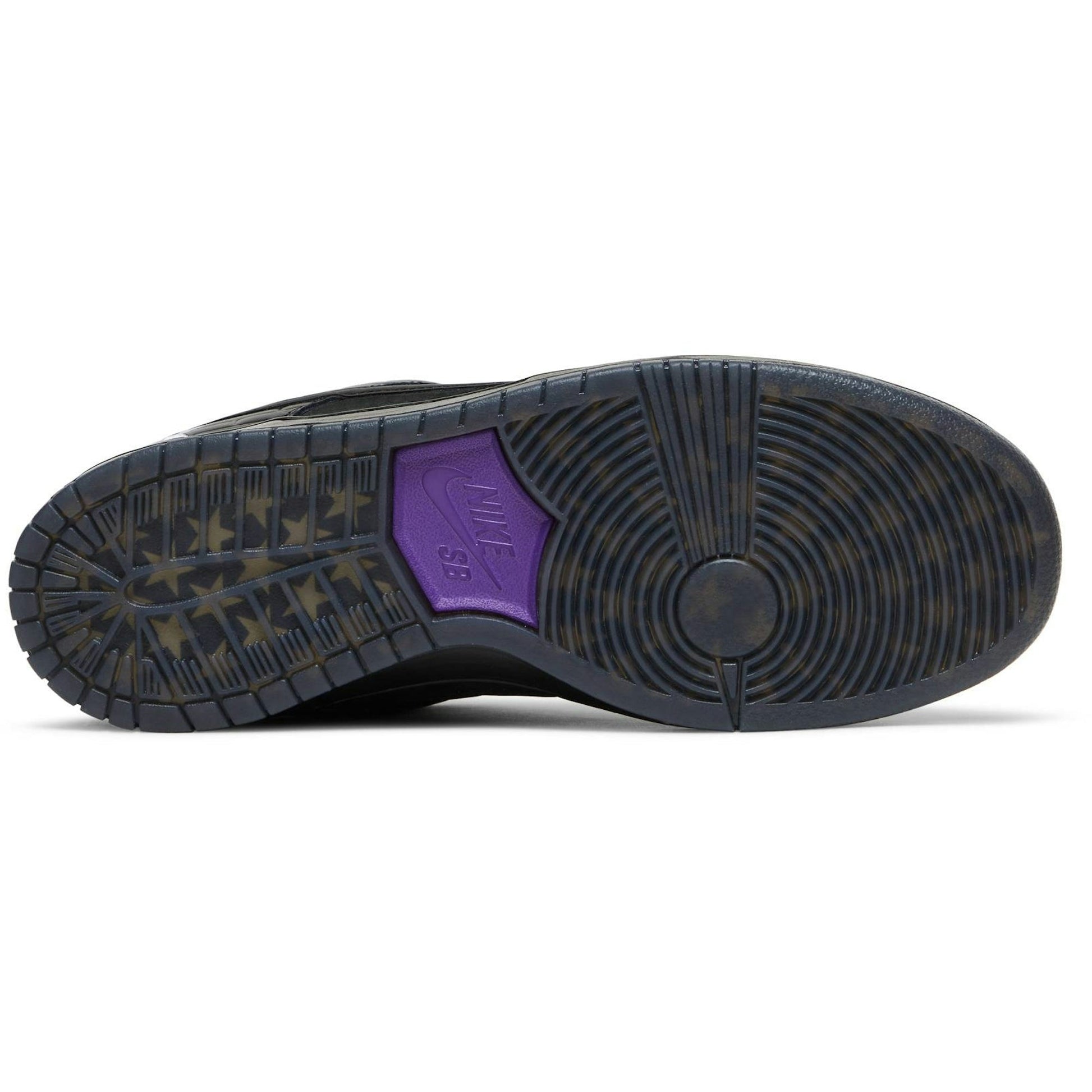 Familia X Nike SB Dunk Low Pro QS First Avenue DJ1159-001